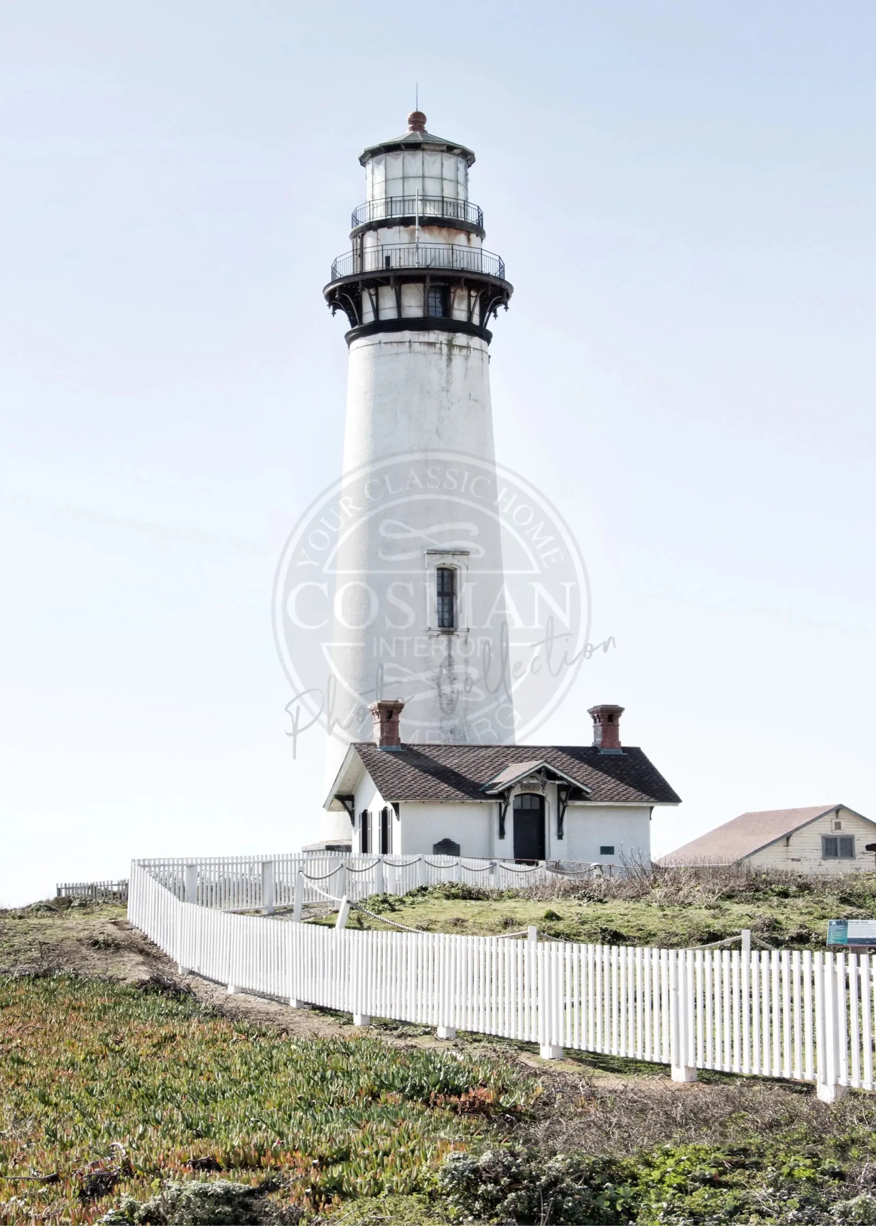 Schwarz-Weiß-Poster von Kalifornien, Lighthouse Pigeon Point, im A4-Format, mit weißem Rand, von Cosman-Photocollection.