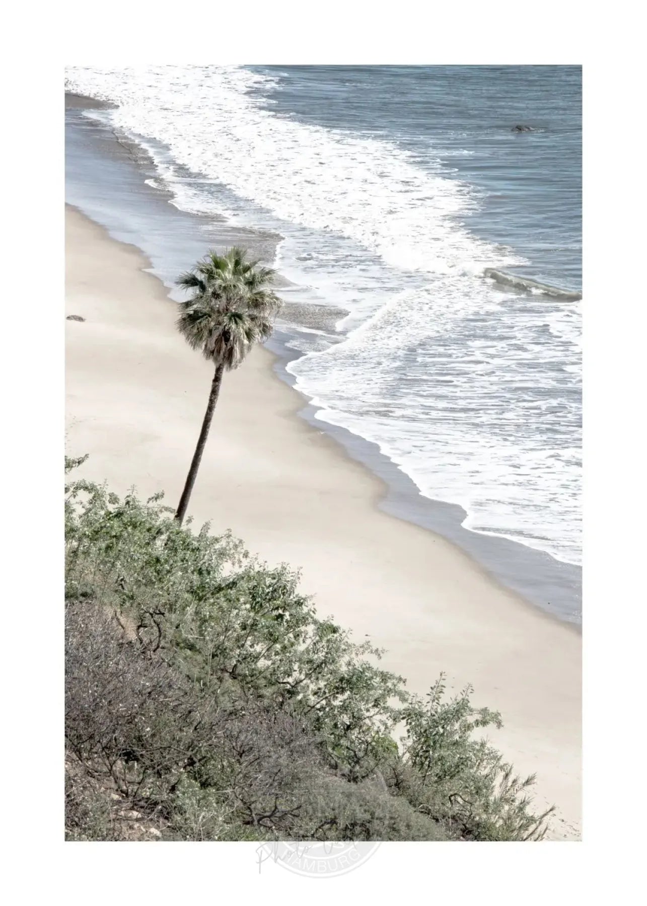 Schwarz-weiß Poster von Kalifornien Malibu, 21x29,7 cm, von Cosman-Photocollection, mit weißem Rand.