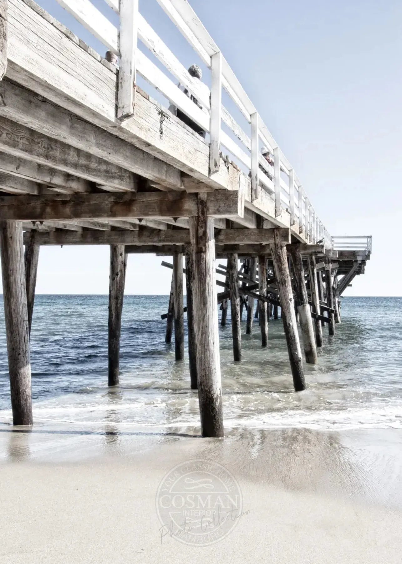 Schwarz-weiß Poster von Malibu Pier in Kalifornien, 21x29,7 cm, von Cosman-Photocollection, mit weißem Rand.