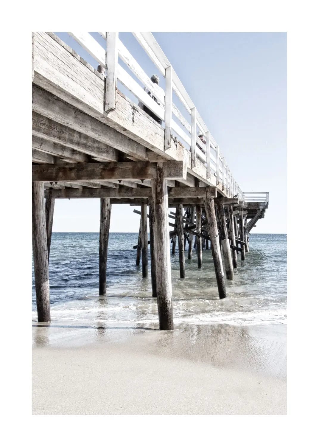 Schwarz-weiß Poster von Malibu Pier in Kalifornien, 21x29,7 cm, von Cosman-Photocollection, mit weißem Rand