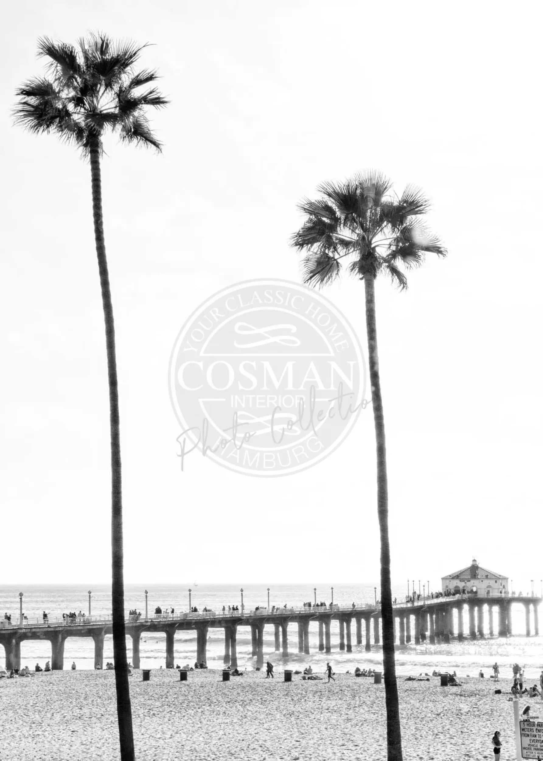 Schwarz-weiß Poster von Manhattan Beach, Kalifornien, im A4-Format, von Cosman-Photocollection mit weißem Rand