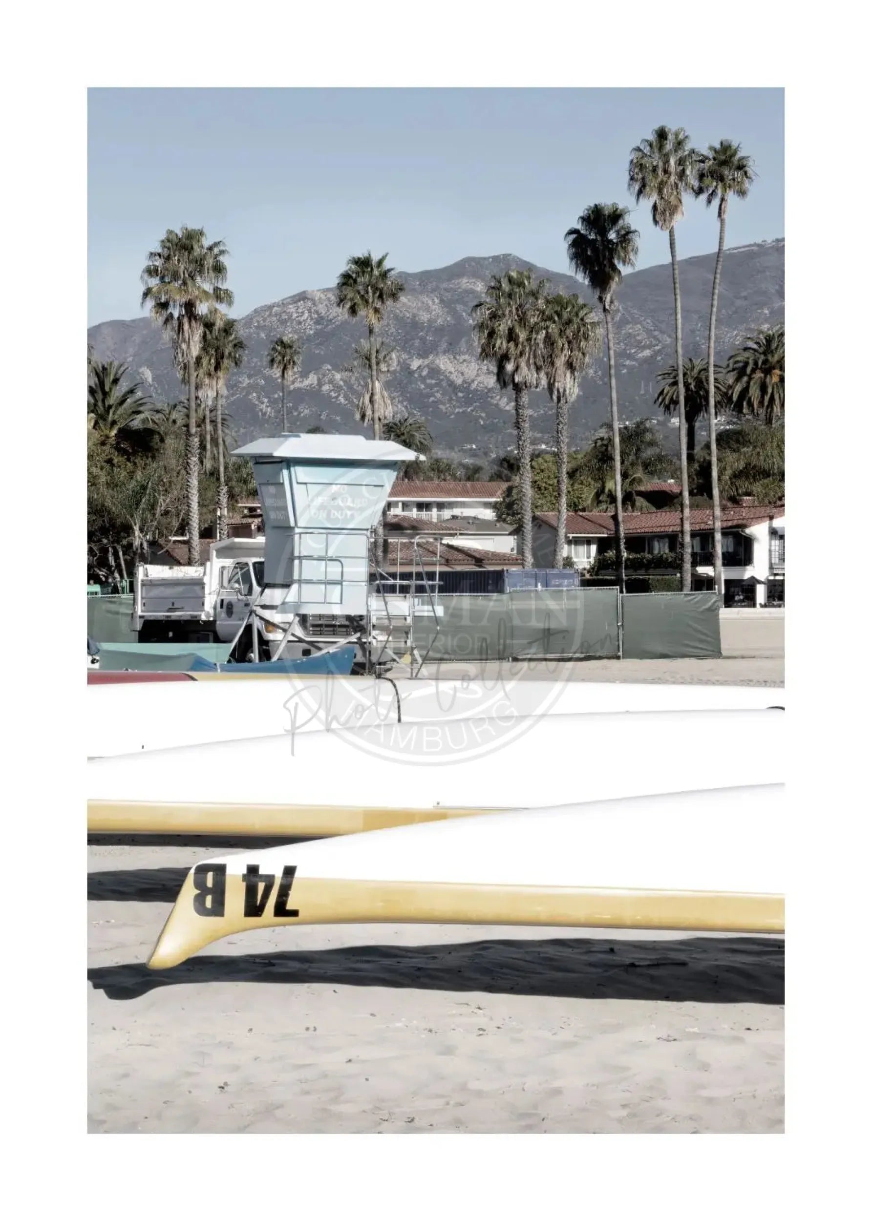 Schwarz-weiß Poster von Santa Barbara, Kalifornien, im A4-Format, mit weißem Rand, von Cosman-Photocollection.
