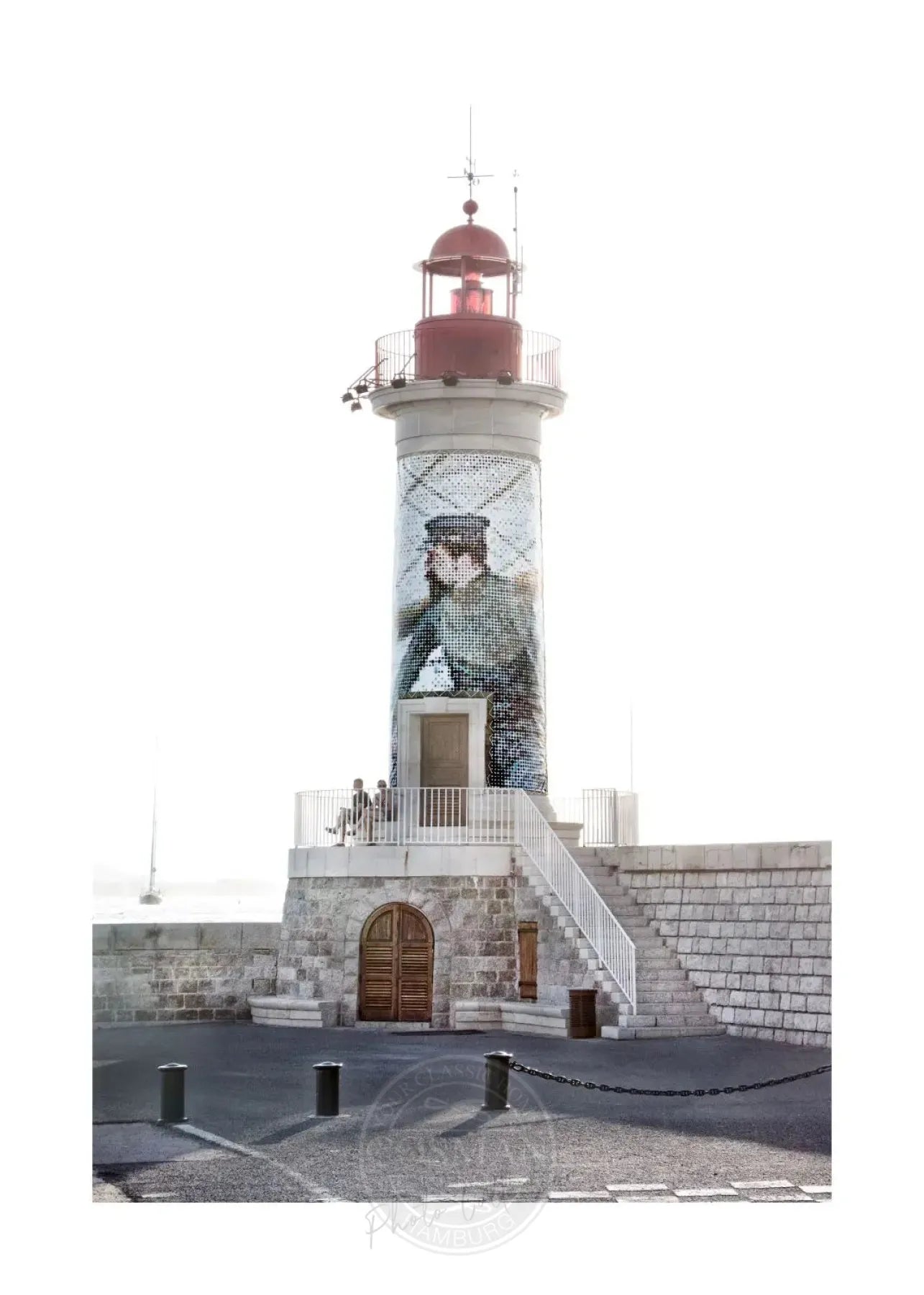 Schwarz-weiß Poster des Leuchtturms in Saint Tropez, 21x29,7 cm, von Cosman-Photocollection, mit weißem Rand.