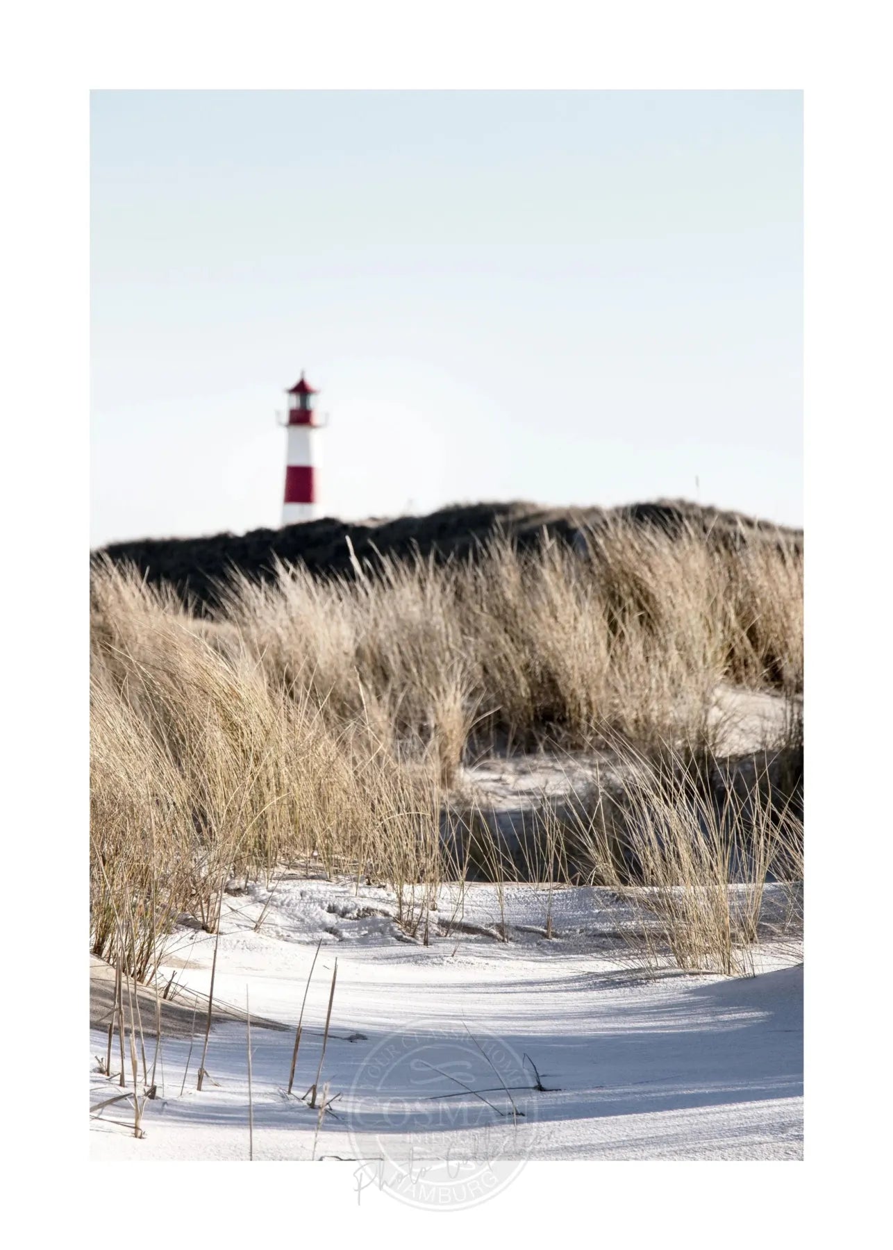 Schwarz-Weiß-Poster mit Dünenmotiv von Sylt, 21x29,7 cm, von Cosman-Photocollection, mit weißem Rand.