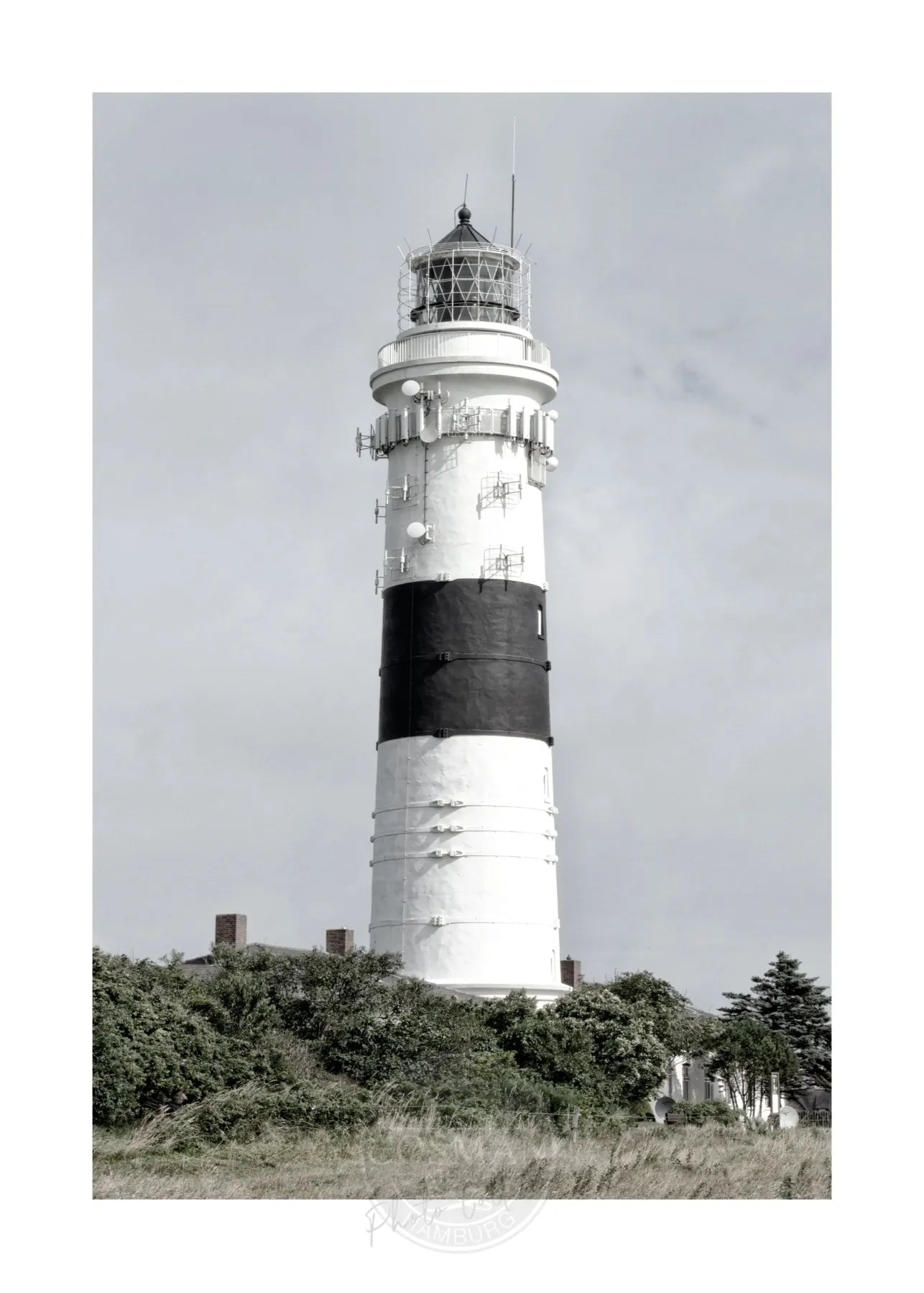 Schwarz-Weiß-Poster von Leuchtturm Kampen "Langer Christian" auf Sylt, im A4-Format, von Cosman-Photocollection.