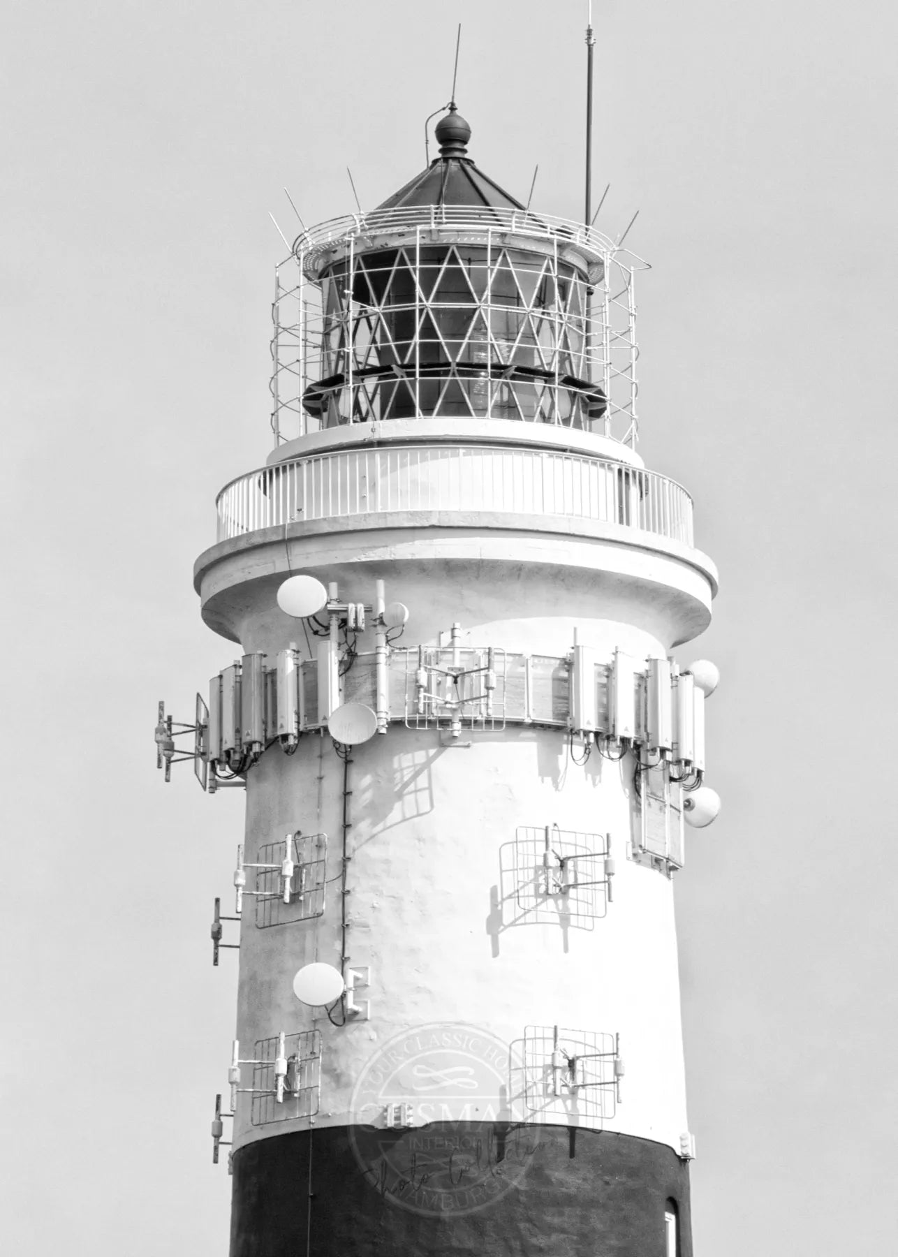 Schwarz-Weiß-Poster des Sylt Leuchtturms Kampen von Cosman-Photocollection im A4-Format, mit weißem Rand.