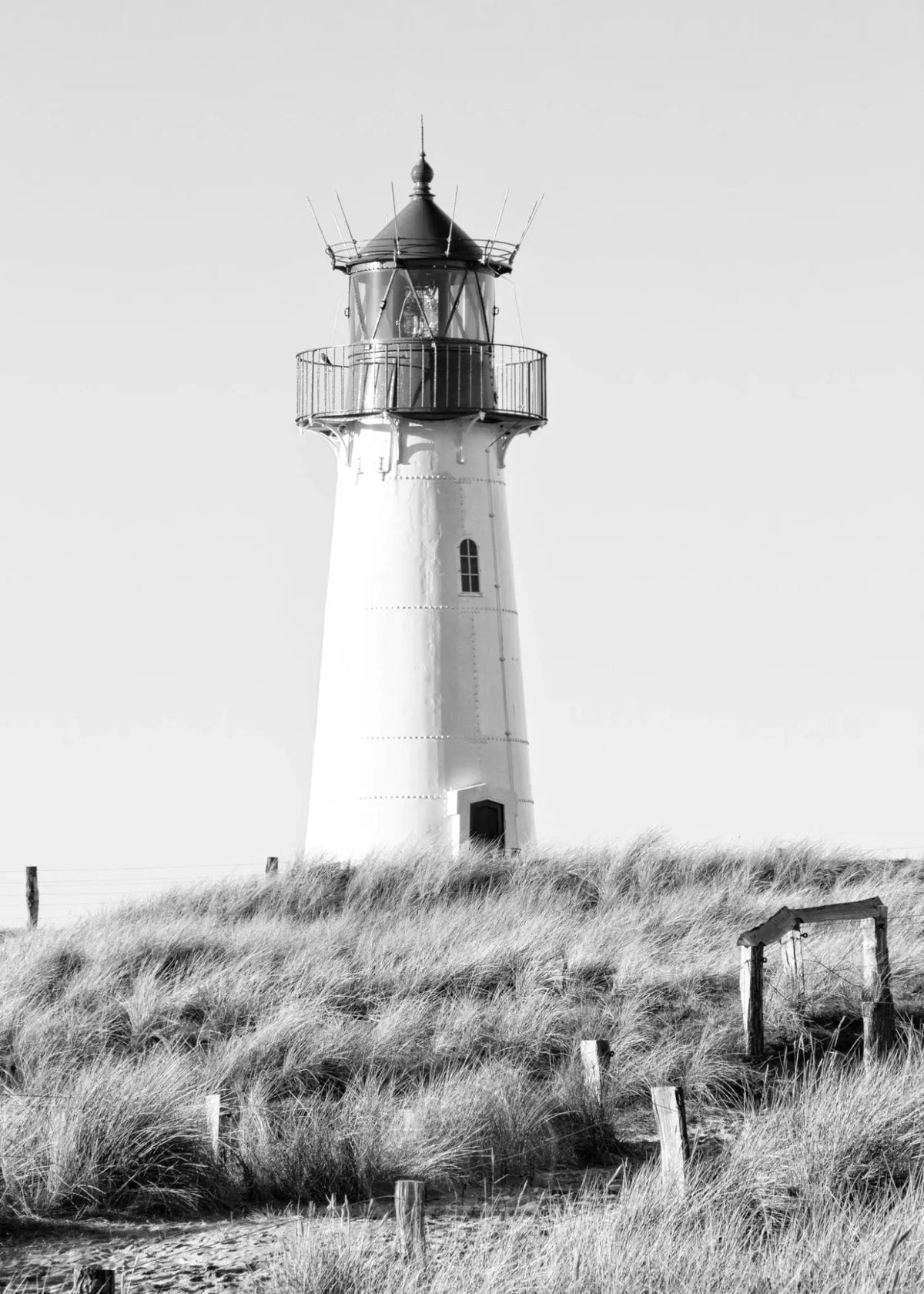 Schwarzweiß-Poster von Sylt mit Leuchtturm List, von Cosman-Photocollection, A4-Größe, mit weißem Rand