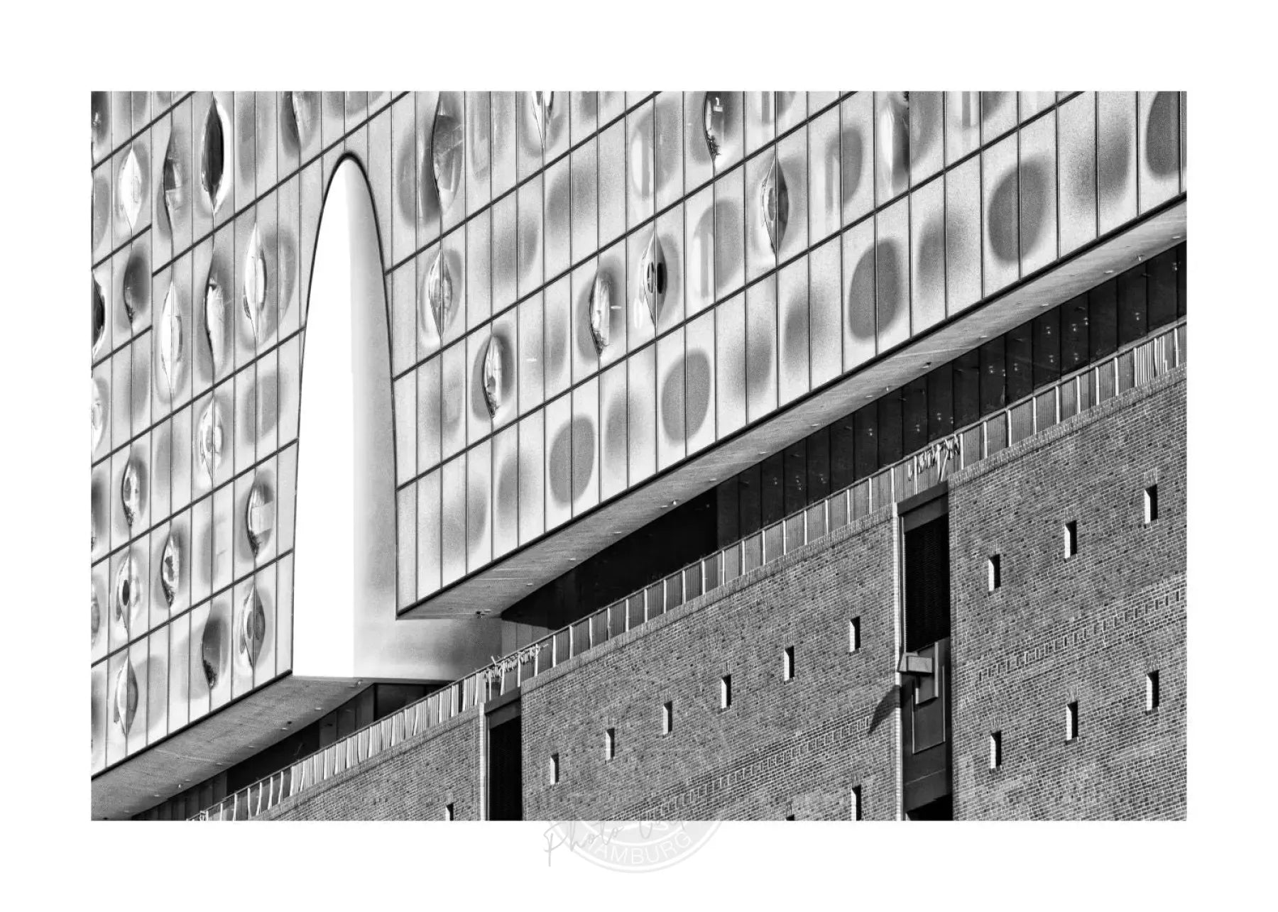 Schwarzweiß-Poster des Hamburger Elphi von Cosman-Photocollection, A4-Größe, mit weißem Rand, Wanddekoration, Hamburg-Design