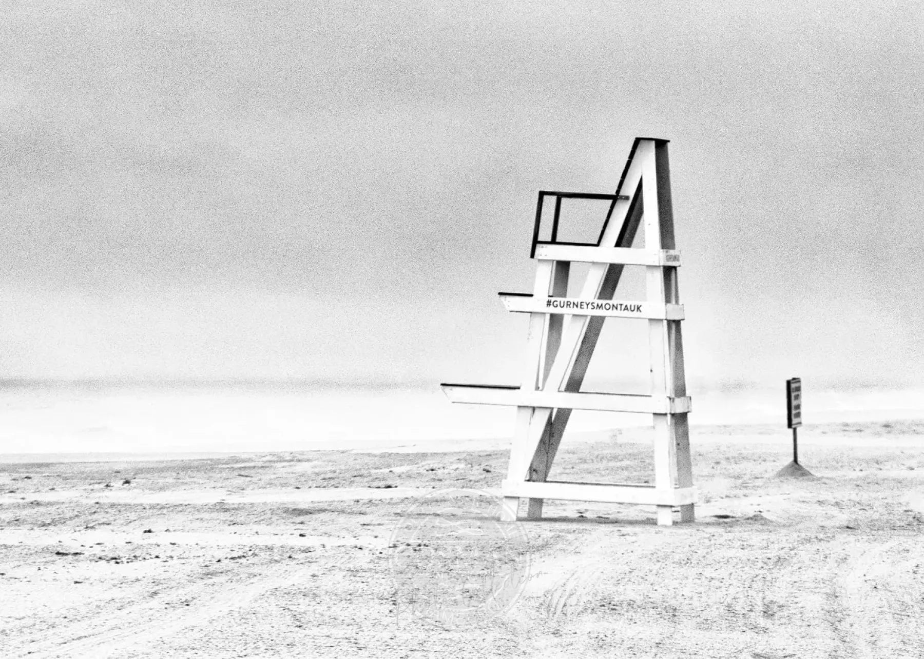 Schwarz-weiß Poster von Cosman-Photocollection mit Strandbild Hamptons Long Island, 29,7x21cm, mit weißem Rand