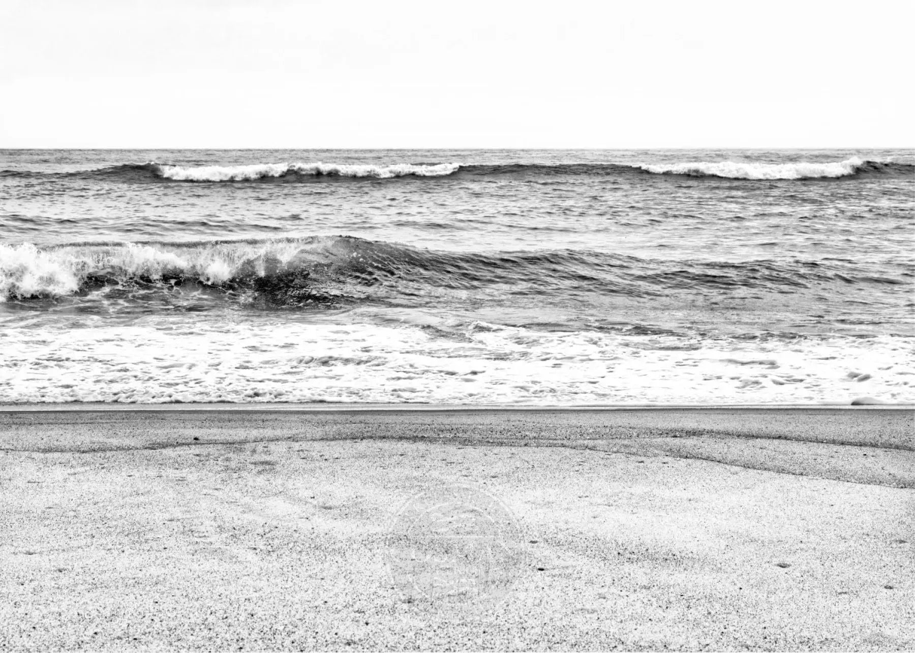 Schwarz-Weiß-Poster Hamptons Long Island Ocean von Cosman-Photocollection, A4-Größe, mit weißem Rand