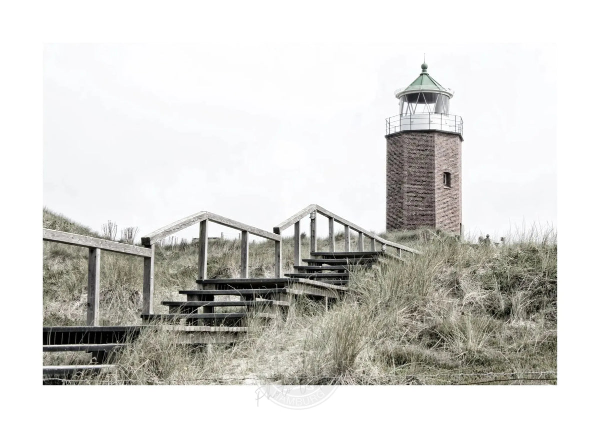 Schwarz-Weiß-Poster des Leuchtturms auf Sylt in Kampen, von Cosman-Photocollection, mit weißem Rand, A4-Größe.