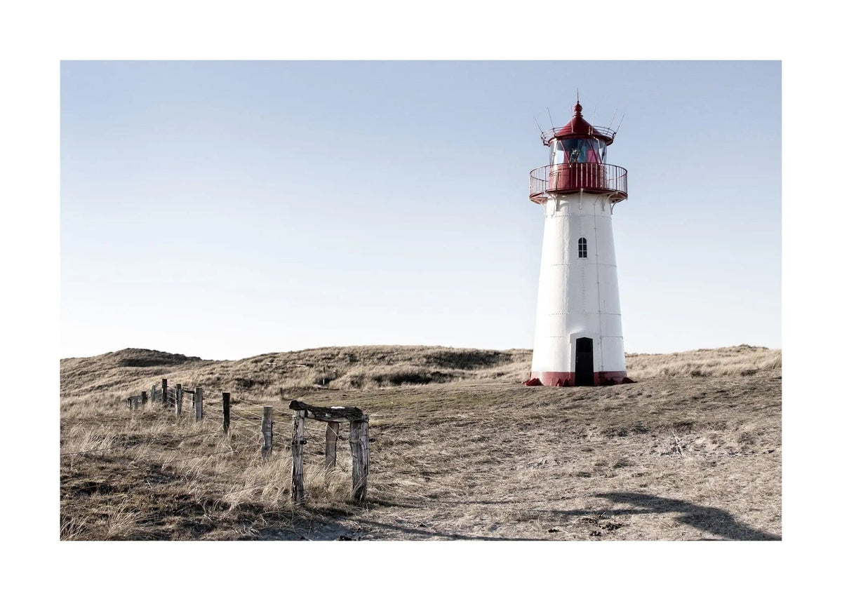 Schwarz-weiß Poster von Sylt mit Leuchtturm List, vom Cosman-Photocollection, A4-Größe, mit weißem Rand.