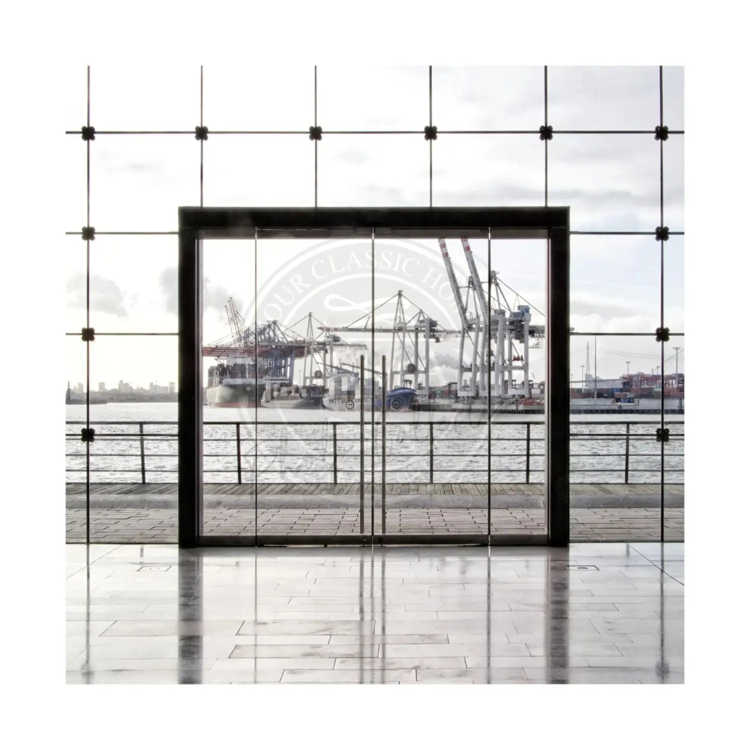 Schwarz-Weiß-Poster von Cosman-Photocollection mit weißem Rand, Hamburg Stadtbild, 40cm x 40cm, Kunstdruck