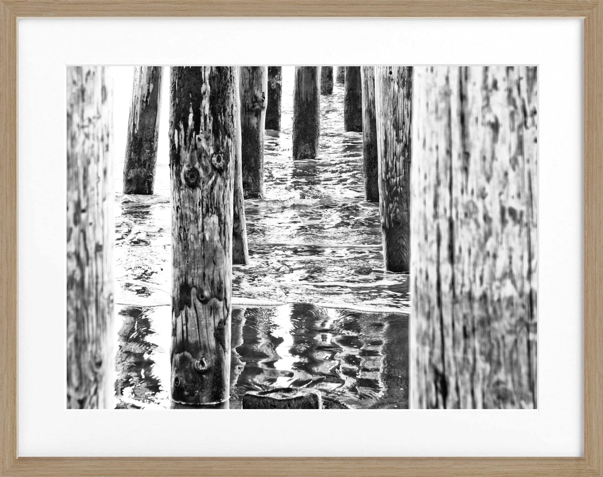 Schwarz-weiß Poster mit Rahmen, Kalifornien Pier Motiv, von Cosman-Photocollection, 31x25cm, Wanddekoration