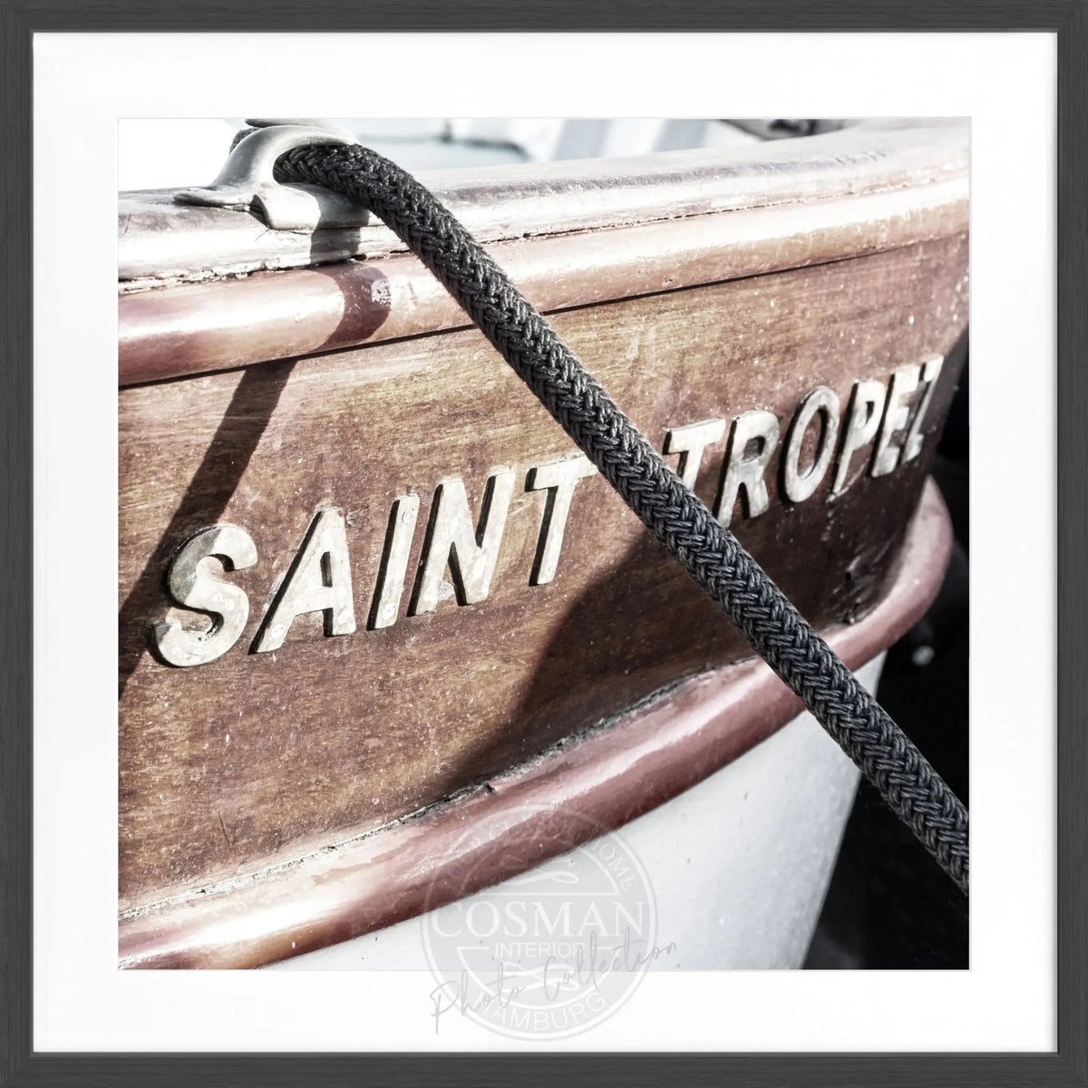 Schwarz-weiß Poster mit Rahmen, Boot-Motiv aus Saint Tropez, von Cosman-Photocollection, quadratisch 55x55cm