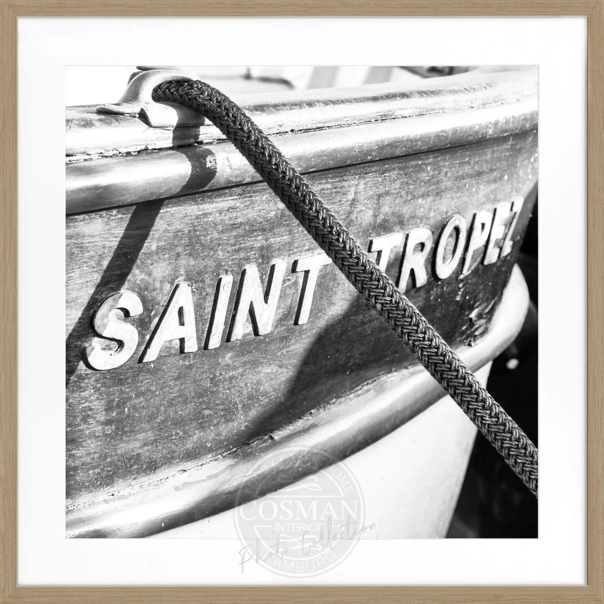 Schwarz-weiß Poster mit Rahmen von Cosman-Photocollection, Boot-Motiv aus Saint Tropez, quadratisch, 55x55cm, stilvolle Wanddekoration