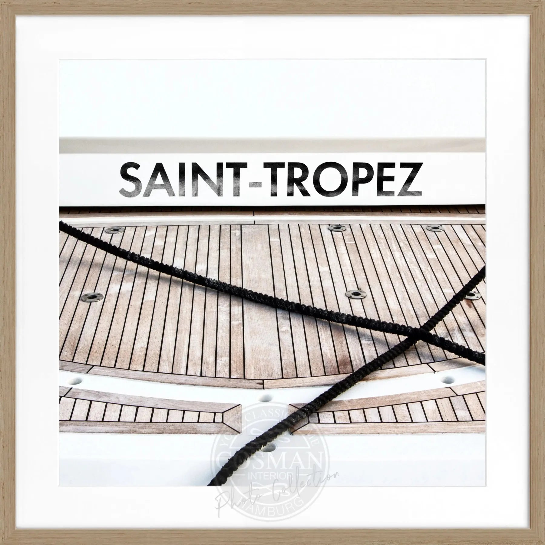 Schwarz-weiß Poster mit Rahmen ’Boot’ Saint Tropez von Cosman-Photocollection, quadratisch, 55x55cm, stilvolles Seemotiv