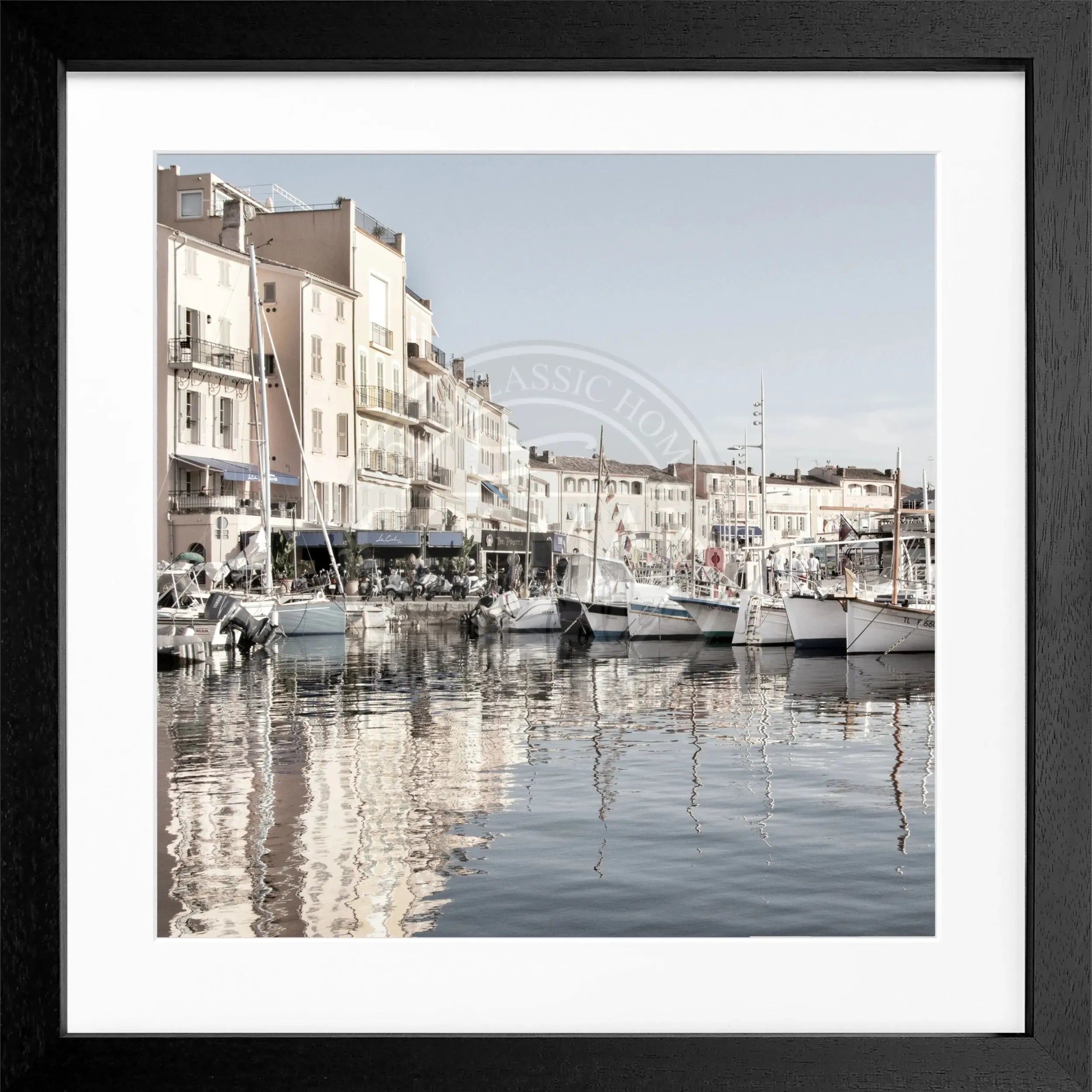 Schwarz-weiß Poster mit Rahmen 'Hafen' Saint Tropez von Cosman-Photocollection, quadratisch, 55x55 cm, maritimes Motiv