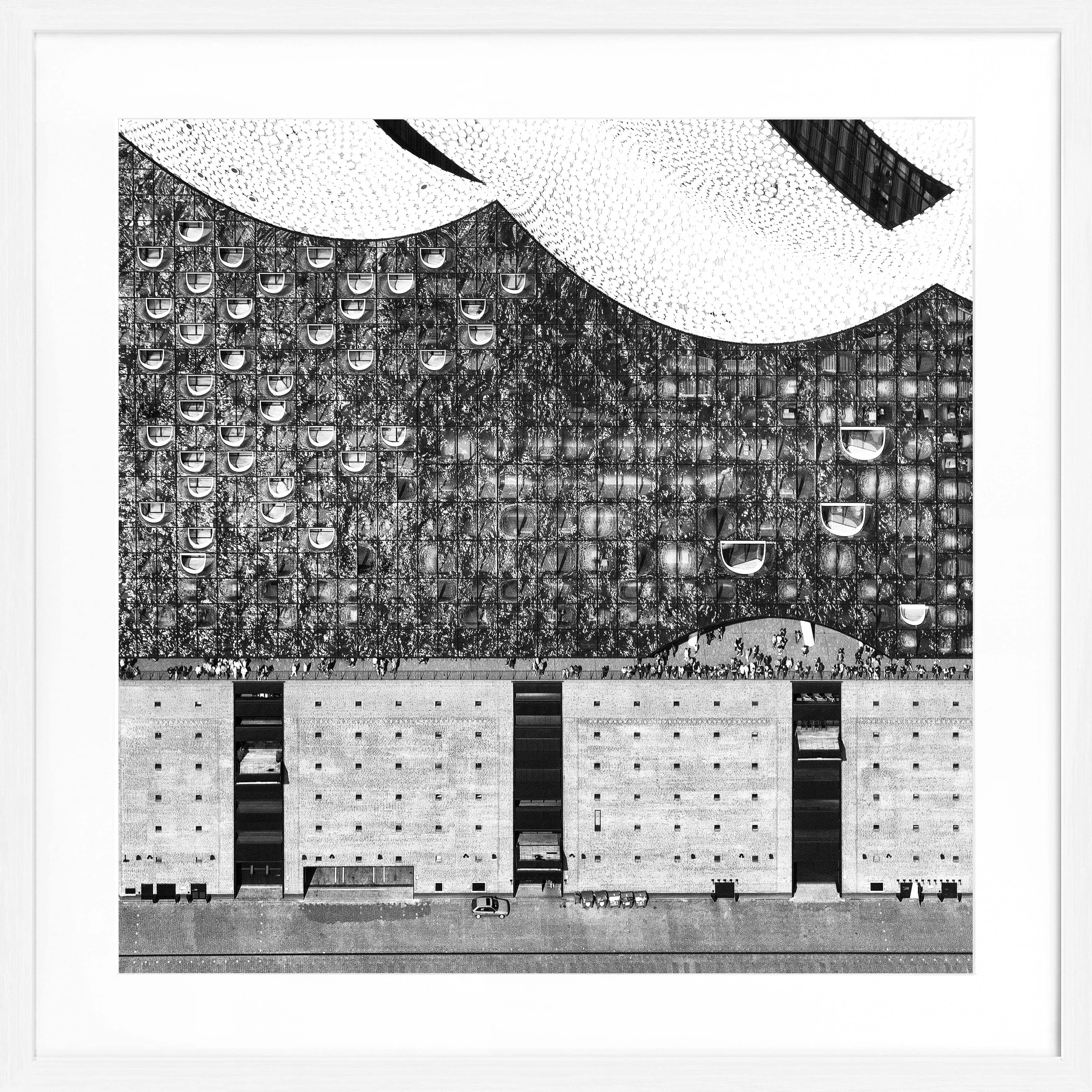 Schwarz-weiß Poster mit Rahmen, Hamburg Elphi Motiv, quadratisch 55x55cm, von Cosman-Photocollection.