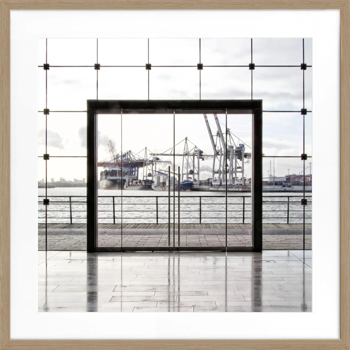 Schwarz-weiß Poster mit Rahmen von Cosman-Photocollection, Hamburg-Motiv, quadratisch 55x55cm, modernes Wandbild