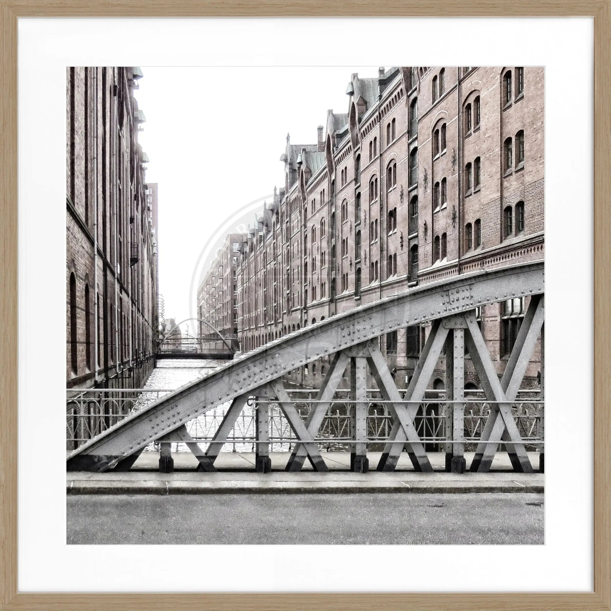 Schwarz-weiß Poster mit Rahmen von Cosman-Photocollection, Hamburg Speicherstadt, quadratisch, 55x55 cm, fotografisches Kunstwerk