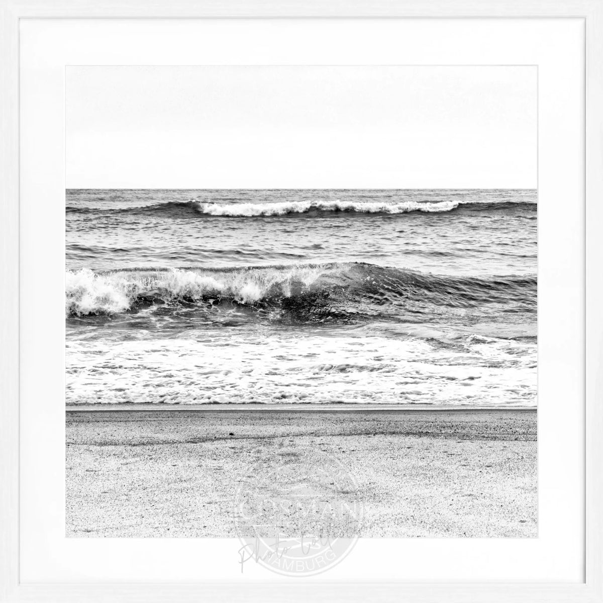 Schwarz-weiß Poster mit Rahmen, Hamptons Long Island Ocean Motiv, von Cosman-Photocollection, quadratisch 55x55cm