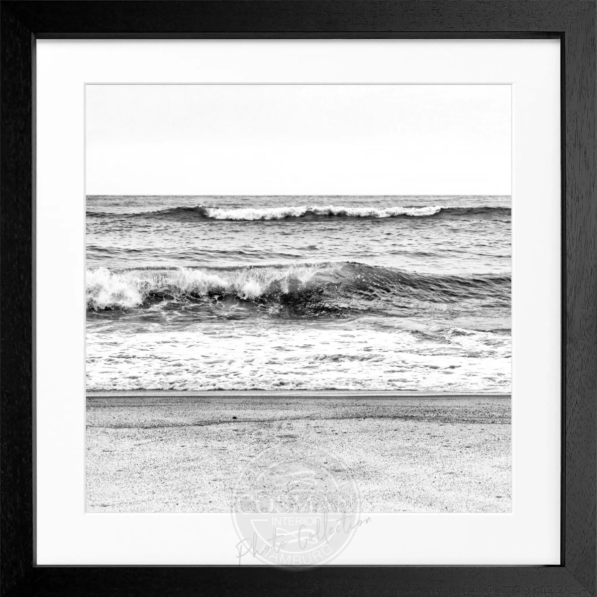 Schwarz-weiß Poster mit Rahmen, Hamptons Long Island ’Ocean’, von Cosman-Photocollection, quadratisch 55x55cm, Meeresmotiv