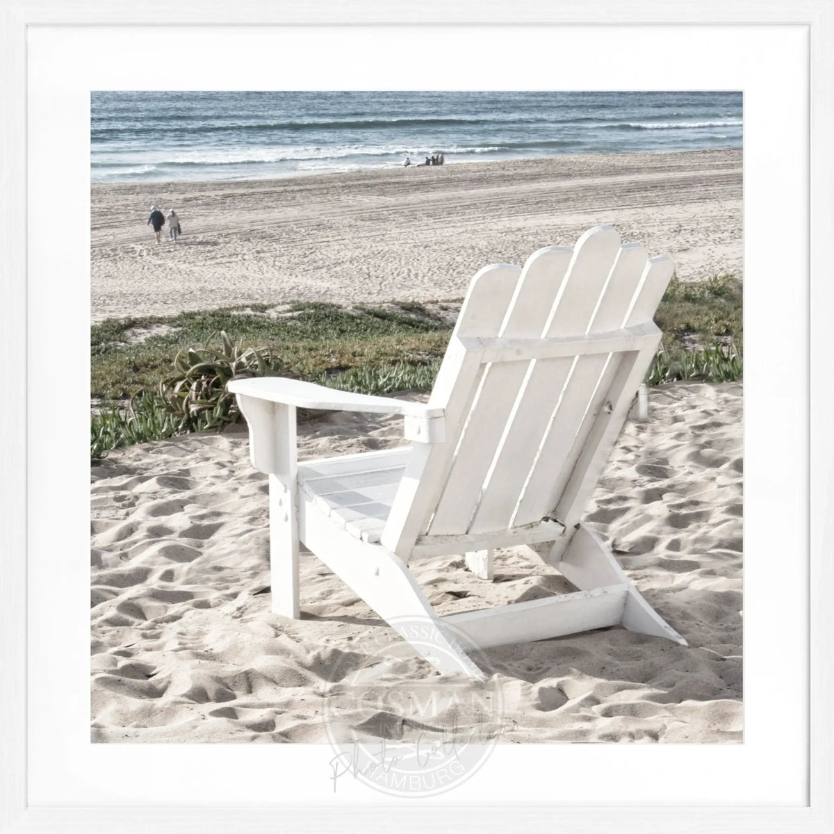 Schwarz-weiß Poster mit Rahmen von Cosman-Photocollection, Kalifornien Deckchair Motiv, quadratisch 55x55cm