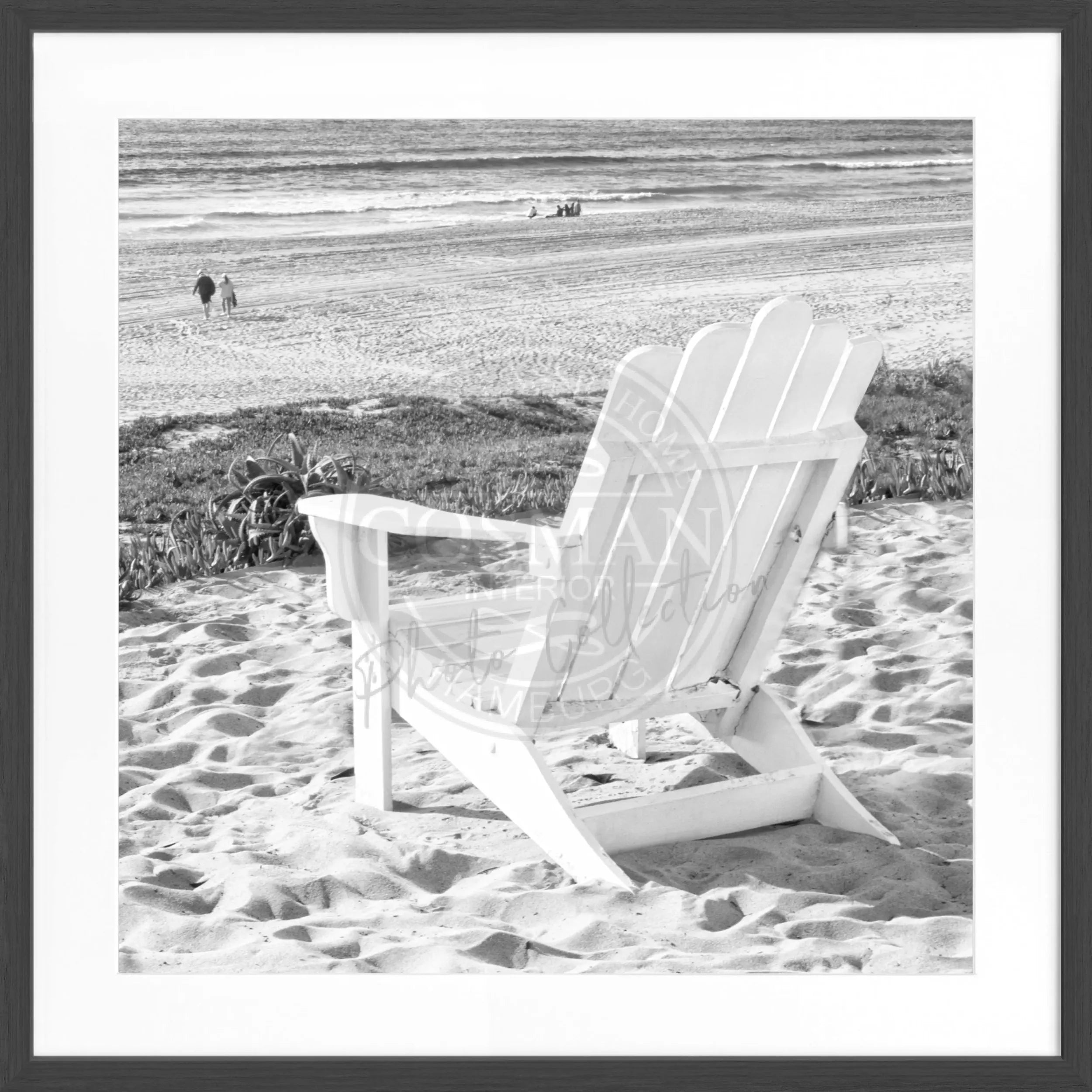 Schwarz-weißes Poster mit Rahmen von Cosman-Photocollection, Kalifornien ’Deckchair’, quadratisch 55x55cm, modernes Wandbild