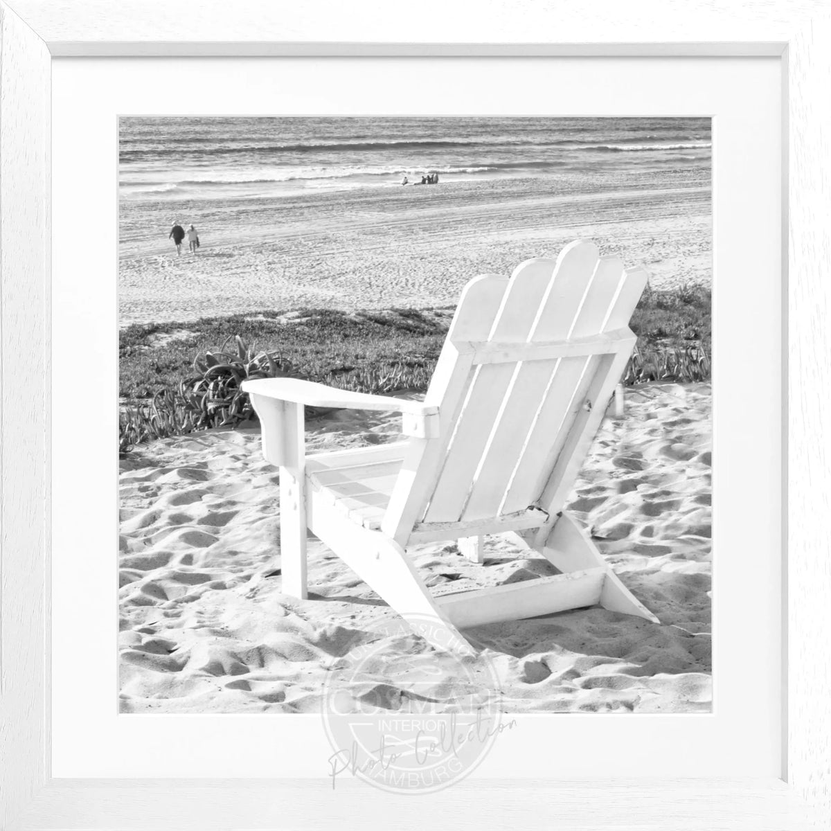 Schwarz-weiß Poster mit Rahmen von Cosman-Photocollection, Kalifornien Deckchair Motiv, quadratisch 55x55 cm