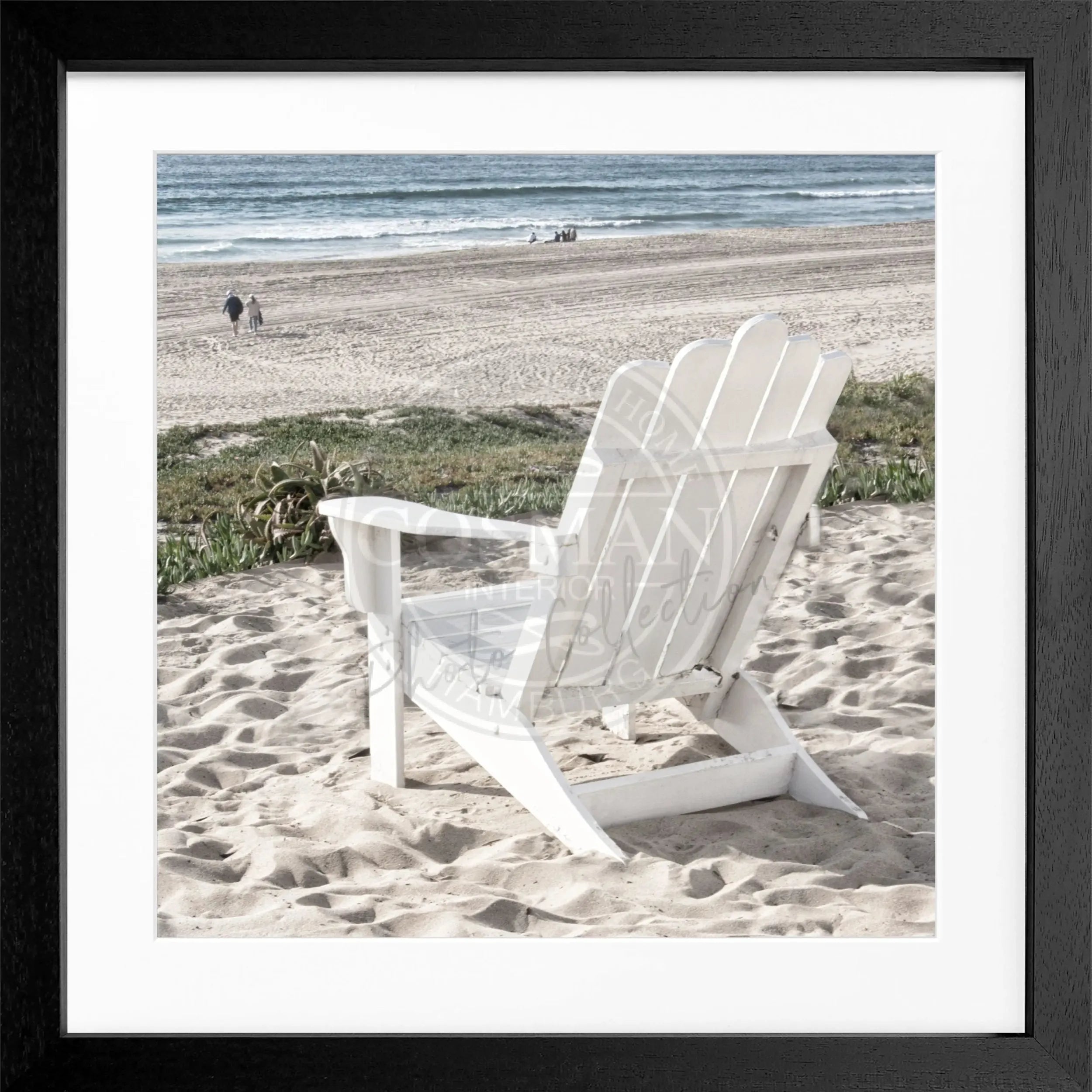 Schwarz-weißes quadratisches Poster mit Rahmen, Kalifornien-Deckchair-Motiv, von Cosman-Photocollection, 55x55 cm