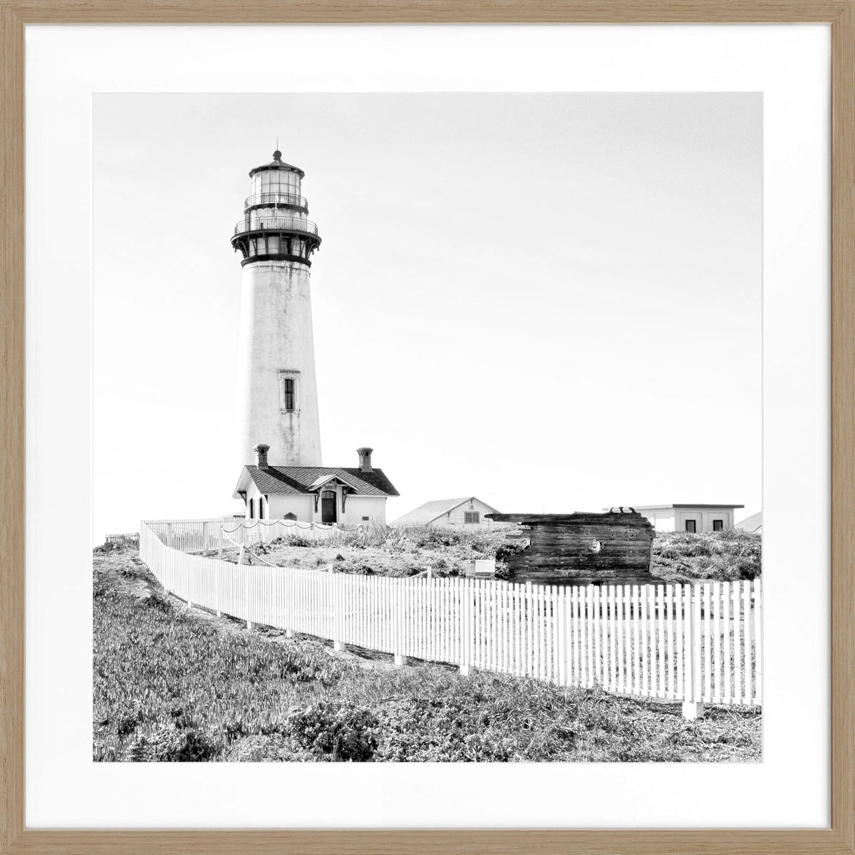 Schwarz-weiß Poster mit Rahmen von Cosman-Photocollection, Kalifornien Leuchtturm Pigeon Point, quadratisch 55x55cm