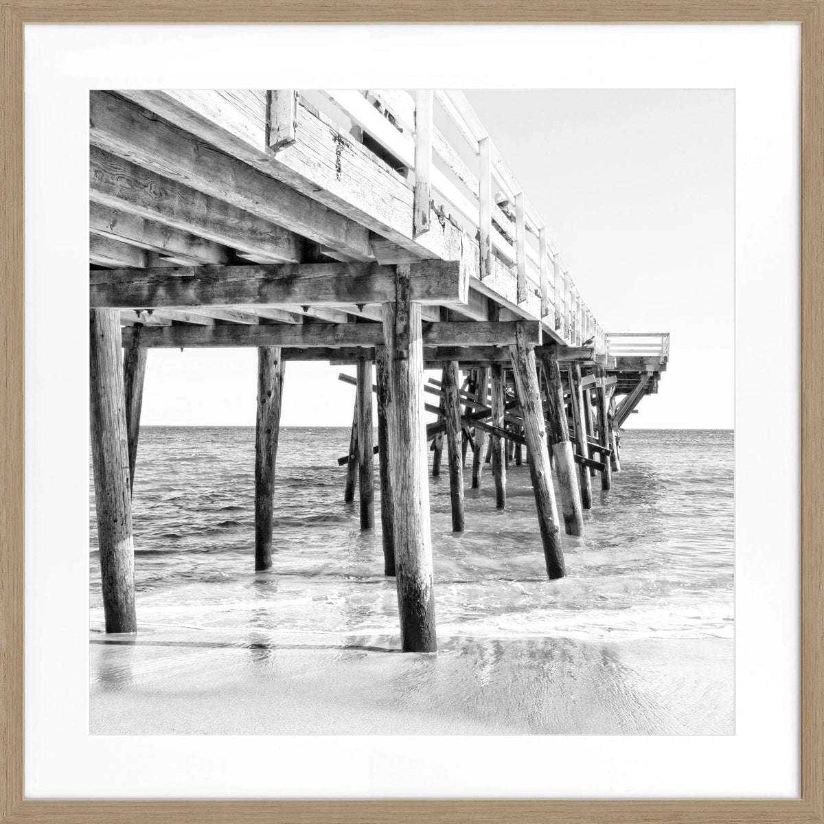 Schwarz-weiß Poster mit Rahmen, Kalifornien Malibu Pier Motiv, 55x55cm, von Cosman-Photocollection, quadratisches Wandbild