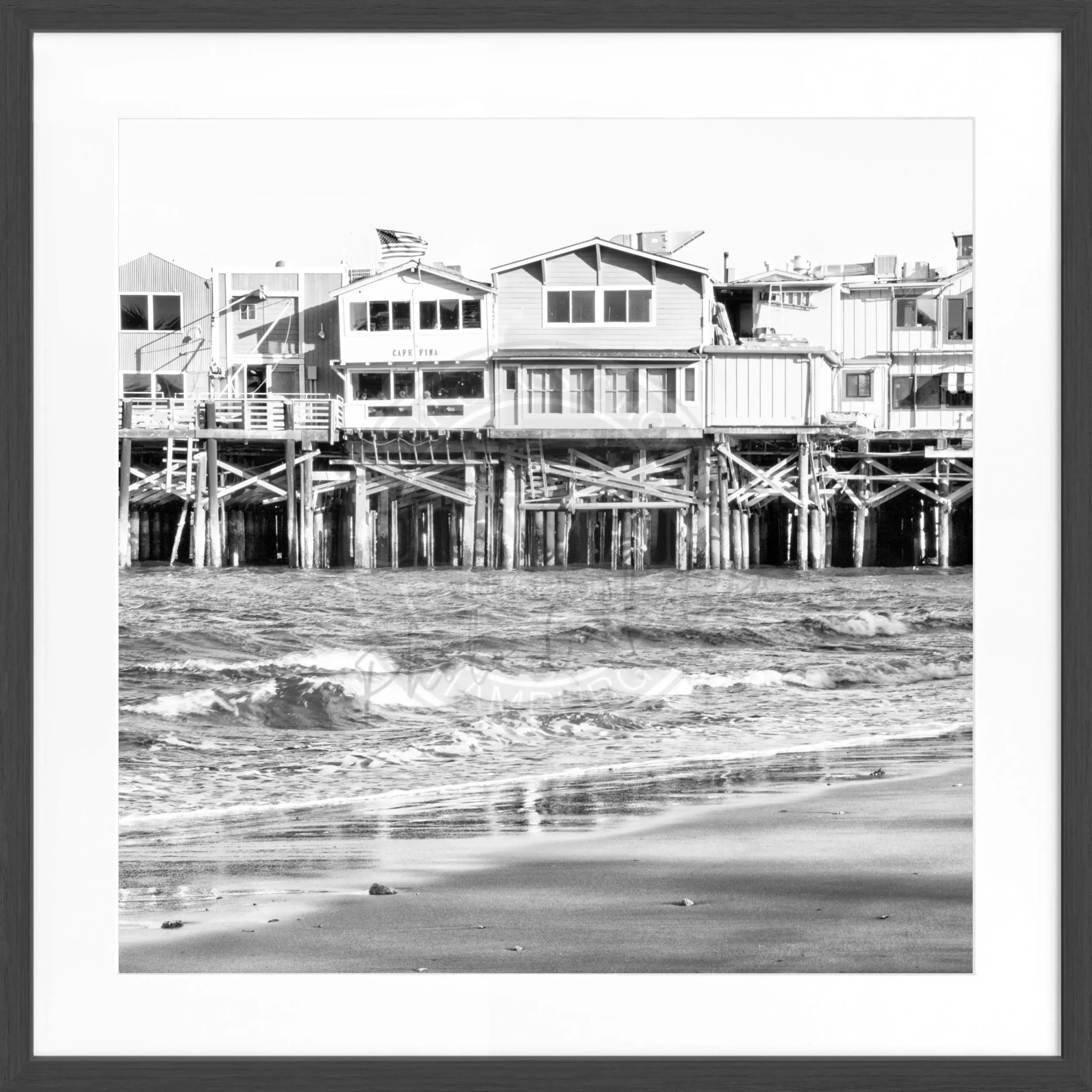 Schwarz-weiß Poster mit Rahmen, Kalifornien ’Pier Monterey’ Motiv, quadratisch, 55x55cm, von Cosman-Photocollection.