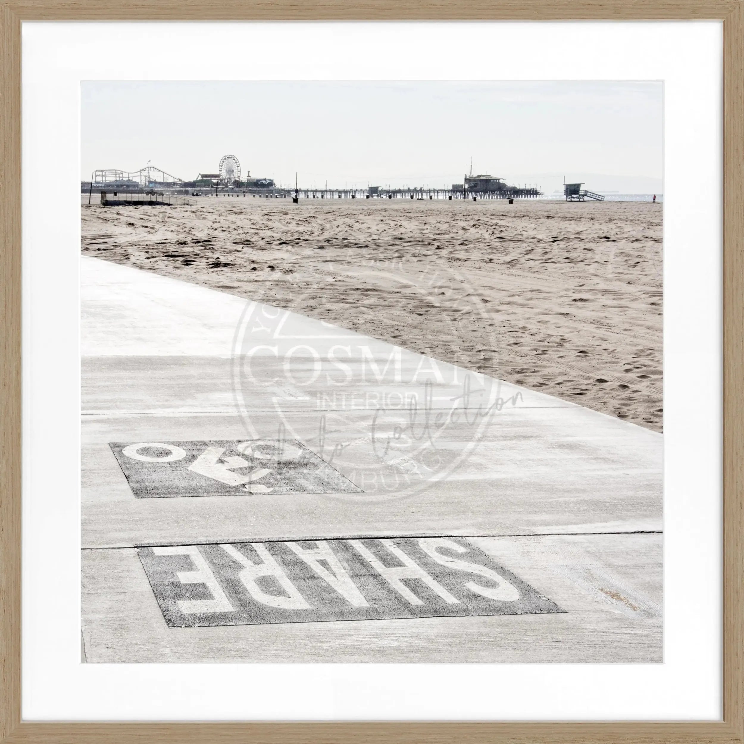 Schwarz-weiß Poster mit Rahmen von Cosman-Photocollection, Kalifornien Santa Monica Beach, quadratisches Fotomotiv, 55x55 cm