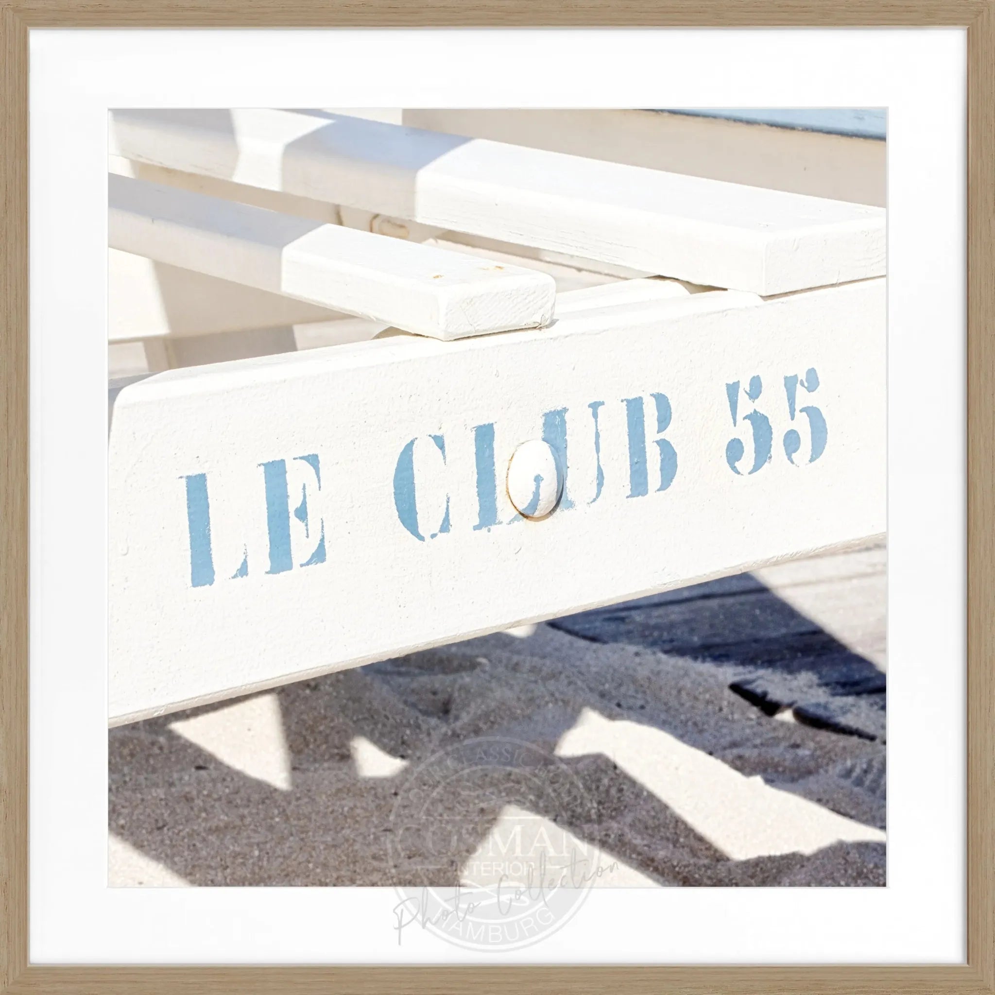 Schwarz-weiß Poster mit Rahmen 'Le Club 55' Saint Tropez, quadratisches Format 55x55cm, von Cosman-Photocollection.