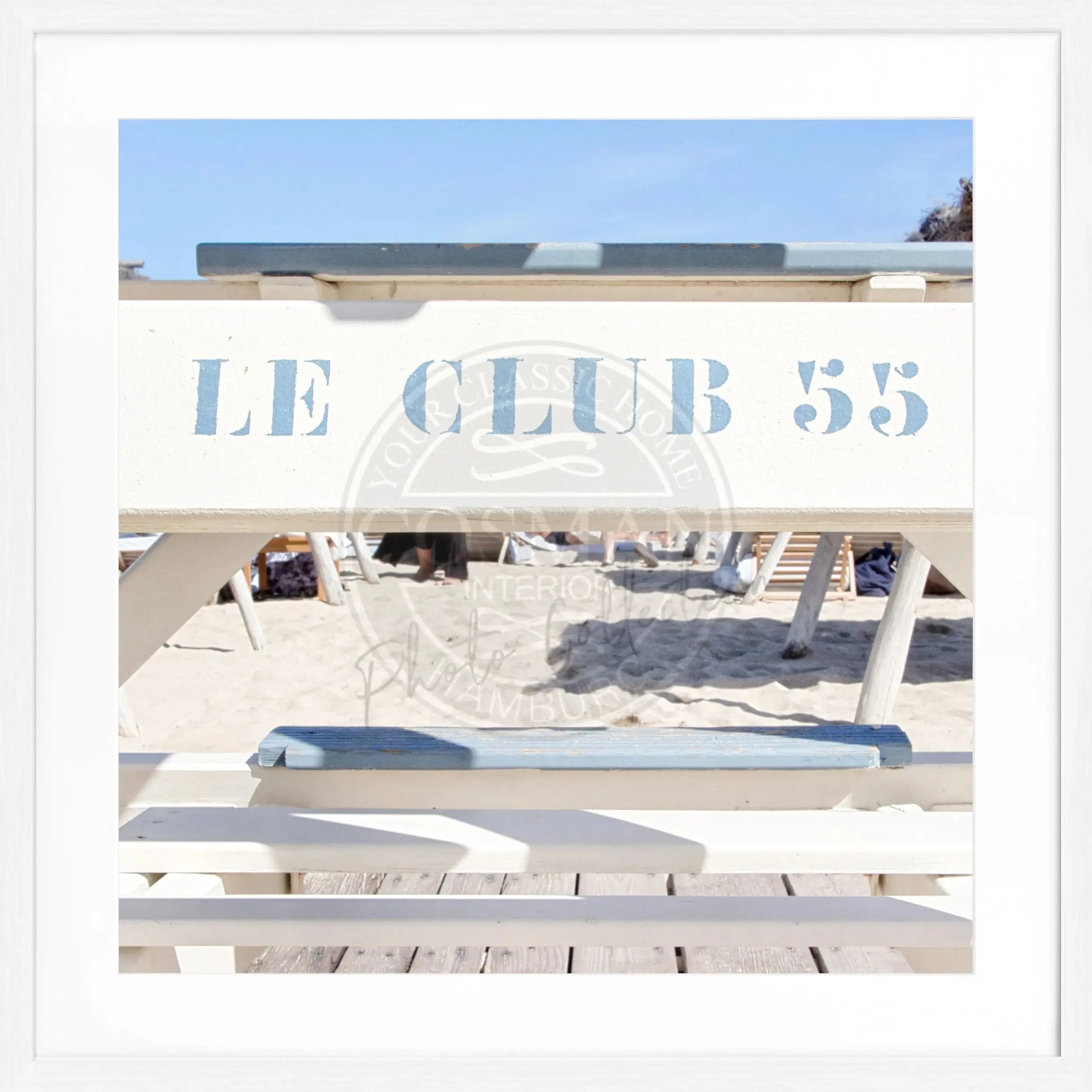Schwarz-weiß Poster mit Rahmen ’Le Club 55’ Saint Tropez von Cosman-Photocollection, quadratisch 55x55 cm, modernes Wandbild
