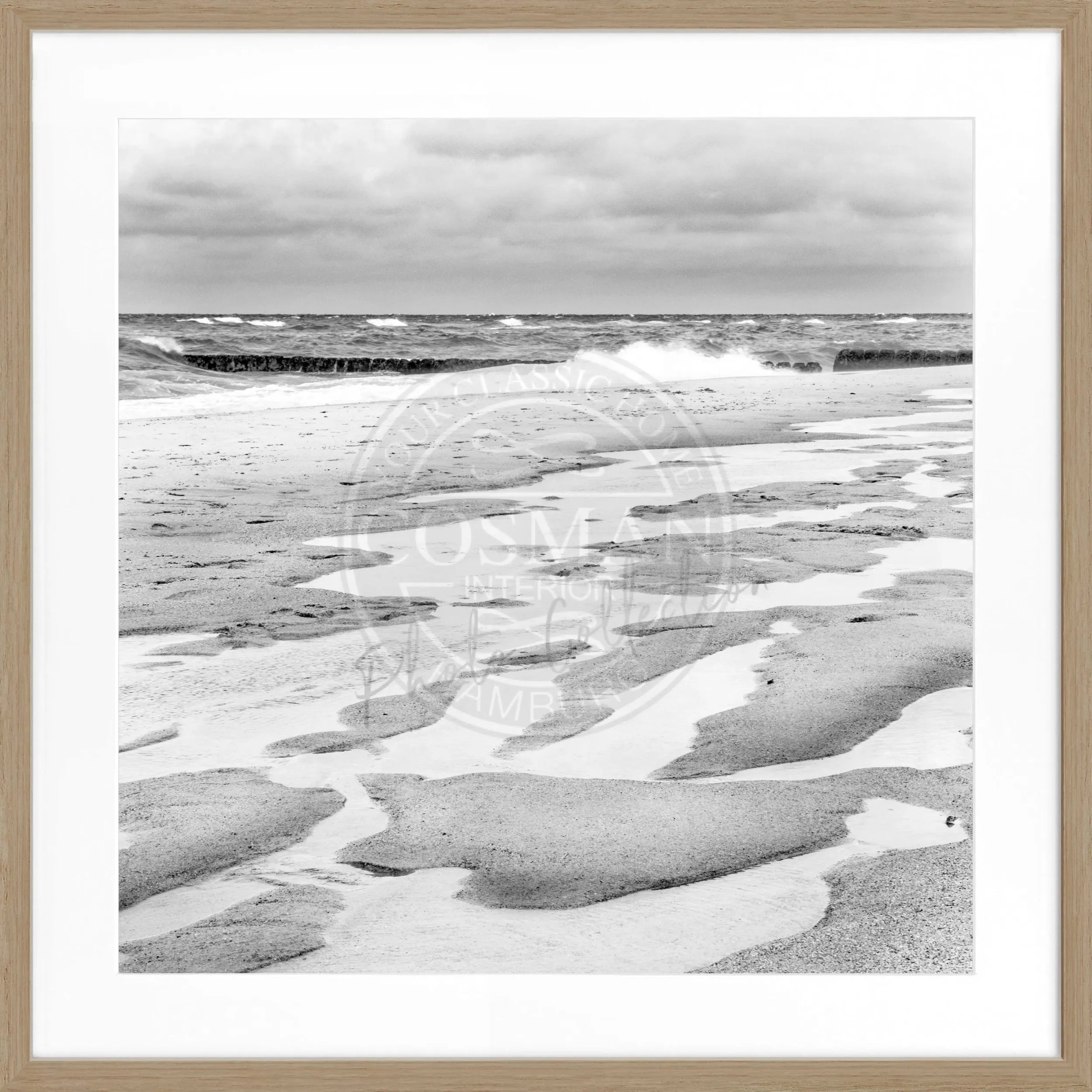 Schwarz-weiß Poster mit Rahmen ’Strand’ Sylt von Cosman-Photocollection, quadratisches 55x55cm Wandbild