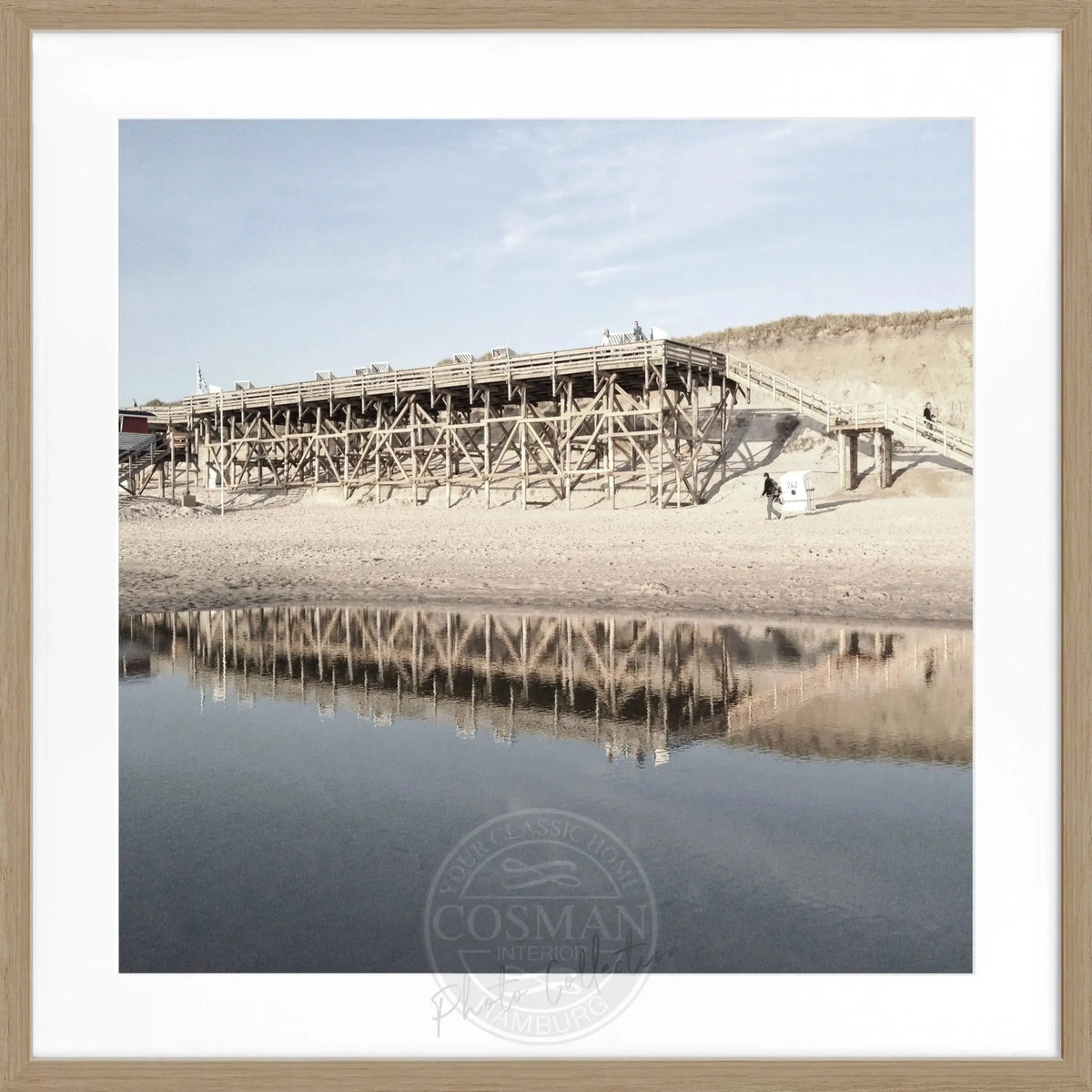 Schwarz-weiß Poster mit Rahmen von Sylt, Kampen Strand, quadratisch, 55x55cm, von Cosman-Photocollection