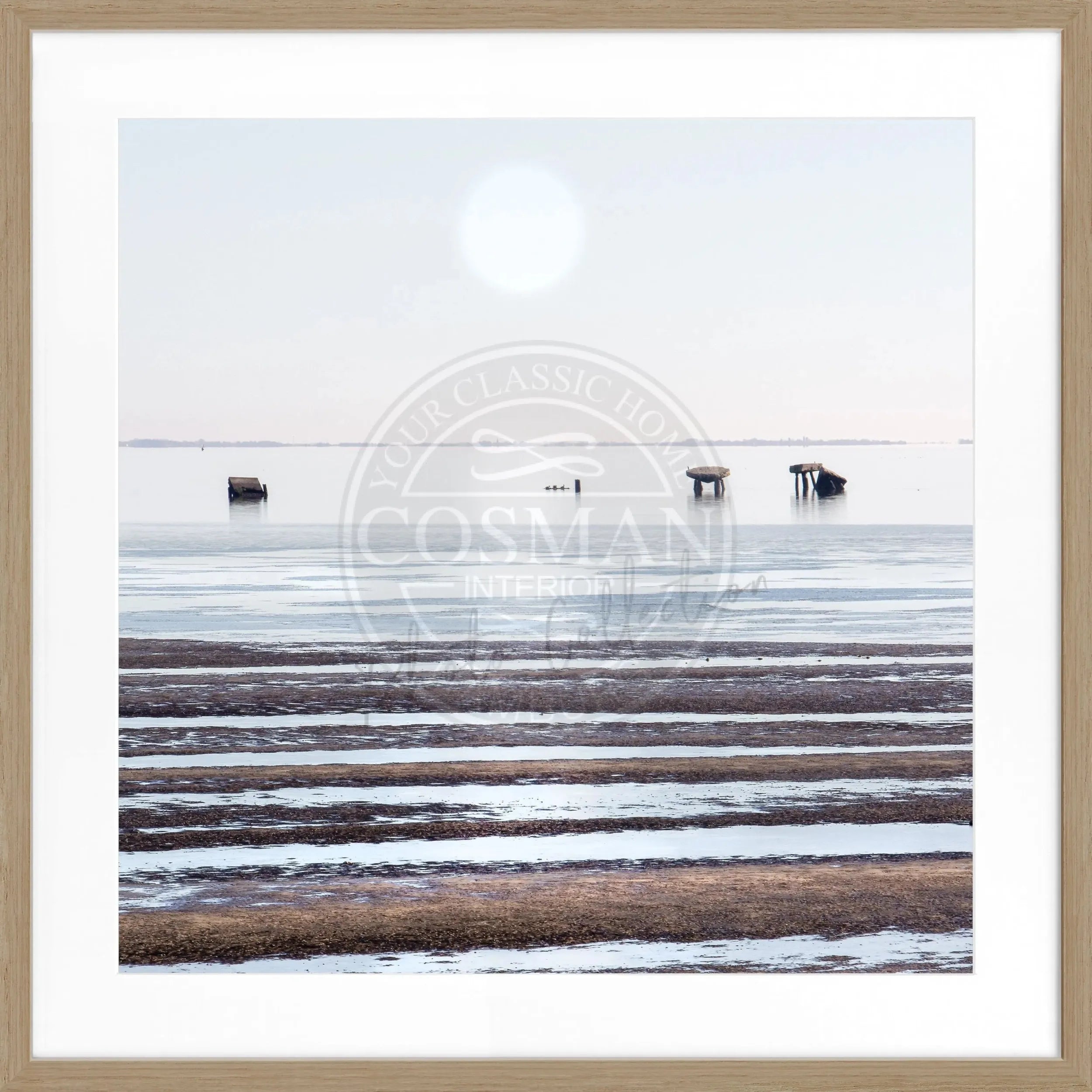 Schwarz-weiß Poster mit Rahmen von Cosman-Photocollection, Wattenmeer-Szene auf Sylt, quadratisch, 55x55cm.