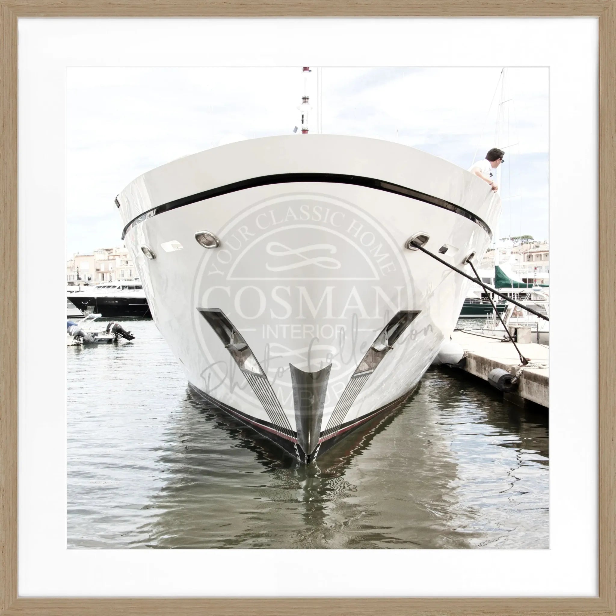 Schwarz-weißes Poster mit Rahmen, Yacht-Motiv in Saint Tropez, Cosman-Photocollection, quadratisch 55x55cm.