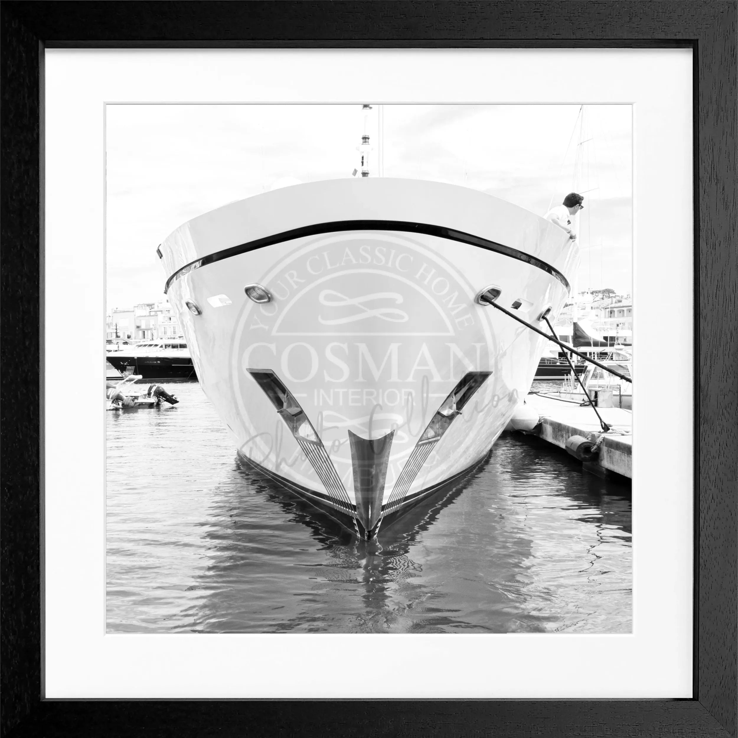 Schwarz-weiß quadratisches Poster mit Rahmen, Yacht-Motiv, Saint Tropez, von Cosman-Photocollection, 55x55 cm