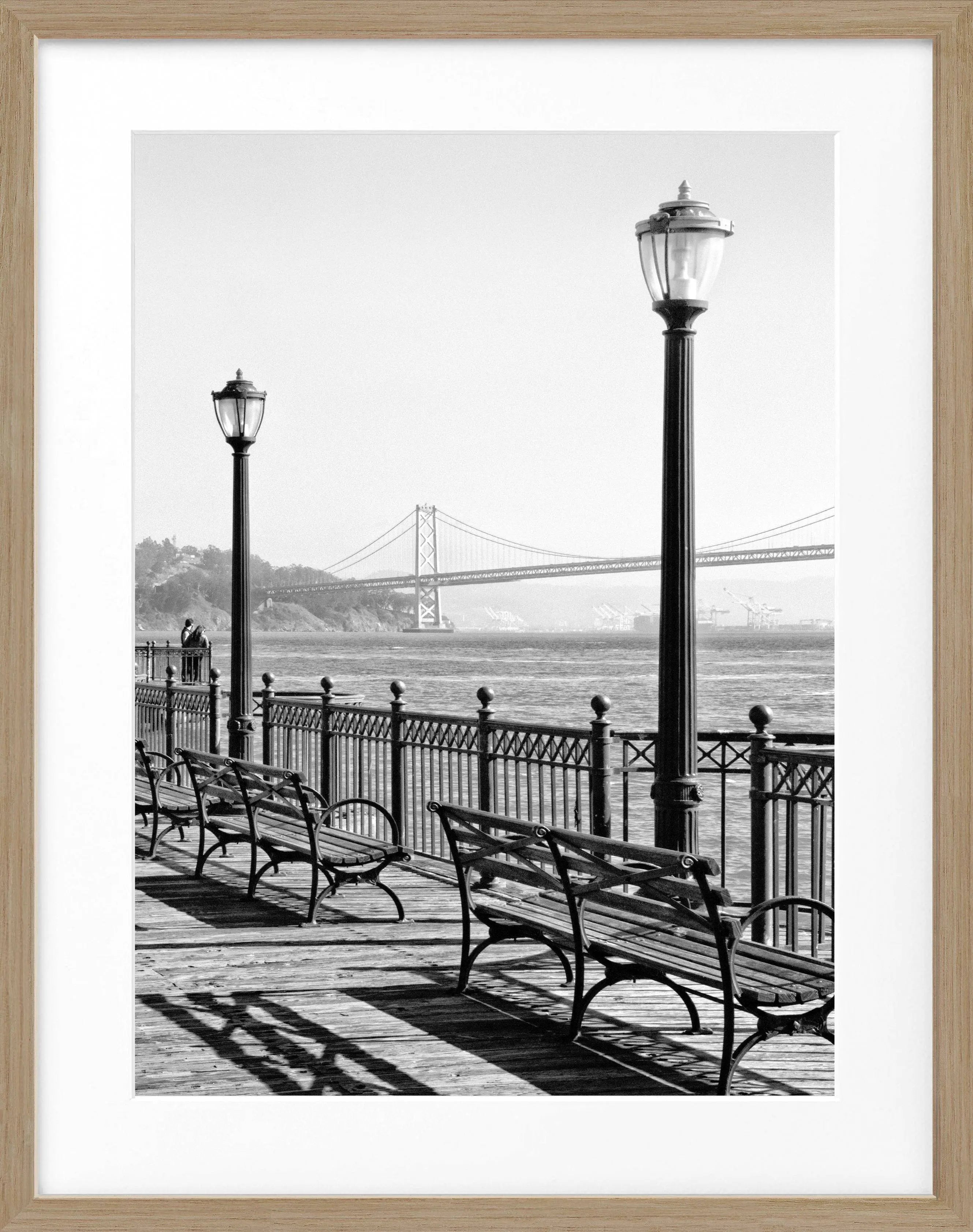 Schwarz-weiß Poster mit Rahmen von Cosman-Photocollection, Bay Bridge San Francisco, 25x31 cm, kunstvoller Fotodruck