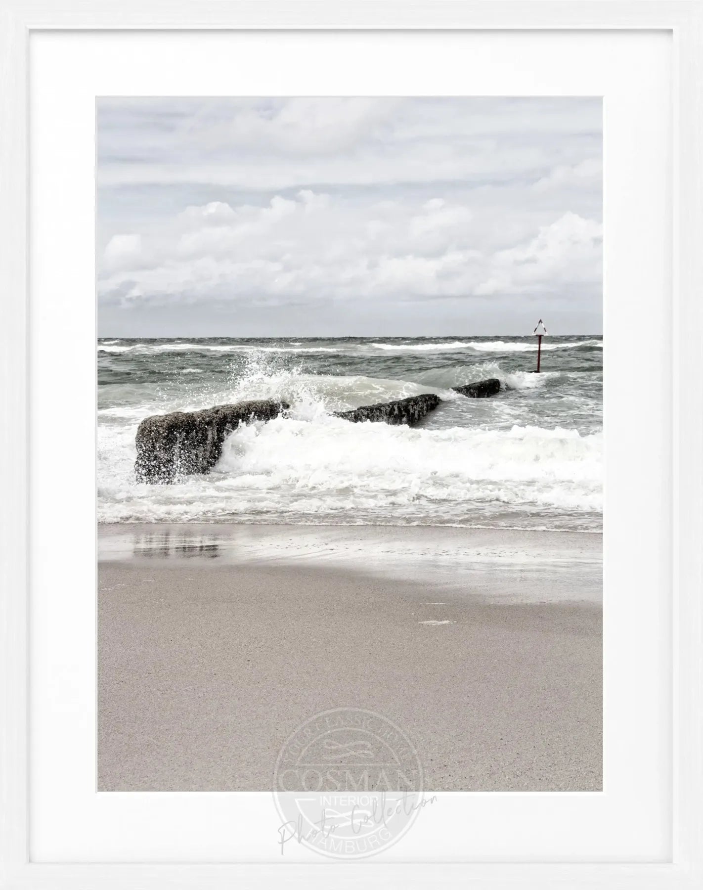 Schwarz-weiß Poster mit Rahmen ’Buhne’ Sylt von Cosman-Photocollection, 25x31cm, Strandmotiv, dekoratives Wandbild