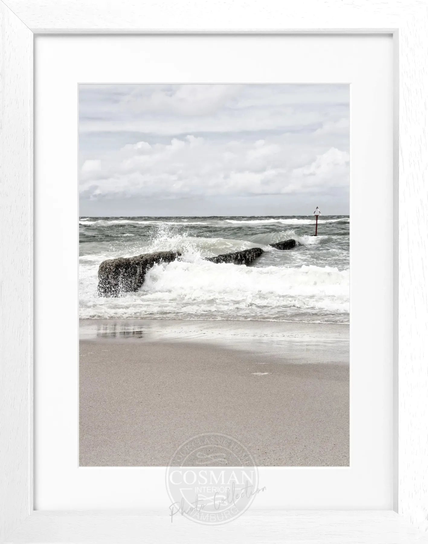 Schwarz-weiß Poster mit Rahmen ’Buhne’ Sylt von Cosman-Photocollection, 25x31cm, maritime Küstenmotivation