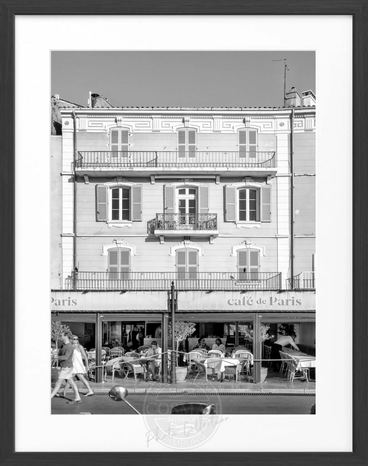 Schwarz-weiß Poster mit Rahmen ’Cafe de Paris’ Saint Tropez von Cosman-Photocollection, 25x31 cm, Wanddekoration im eleganten Stil