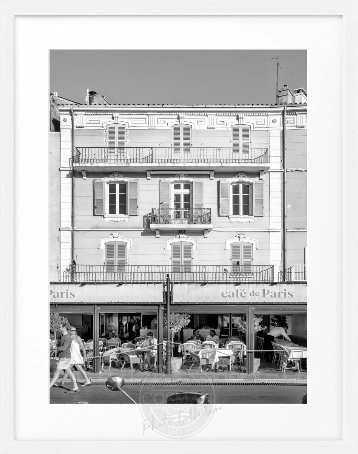 Schwarz-weiß Poster mit Rahmen „Cafe de Paris“ von Cosman-Photocollection, 25x31cm, stilvolle Dekoration für Café-Stil Räume