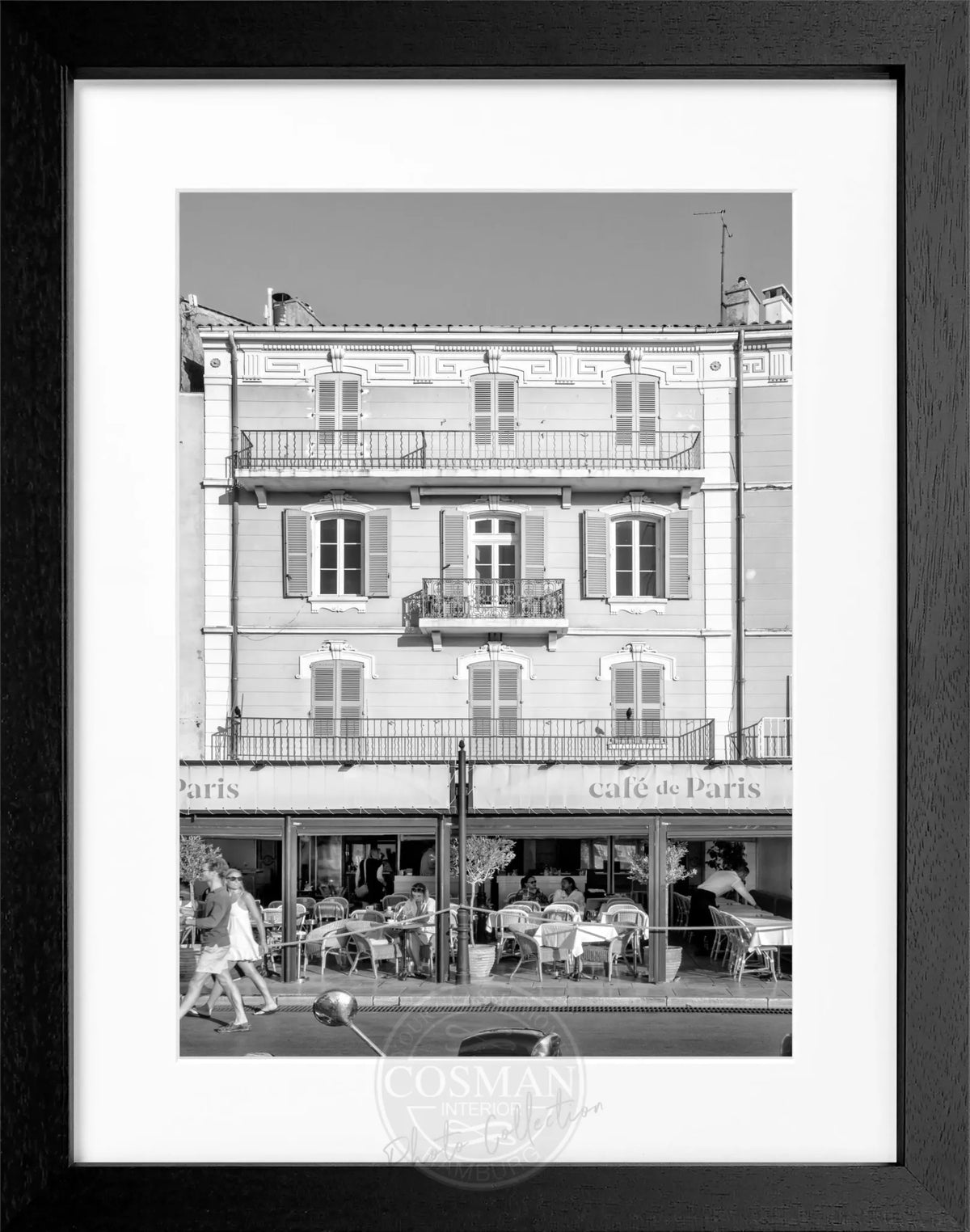 Schwarz-weiß Poster mit Rahmen 'Cafe de Paris' Saint Tropez, 25x31 cm, von Cosman-Photocollection, dekoratives Wandbild