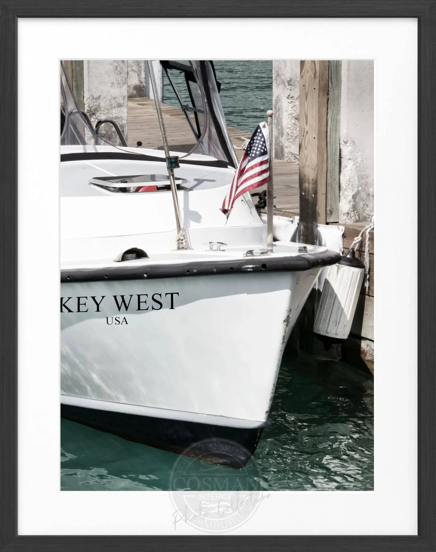 Schwarz-weiß Poster mit Rahmen von Cosman-Photocollection, Florida Key West Boot Motiv, 25x31cm, Wanddekor