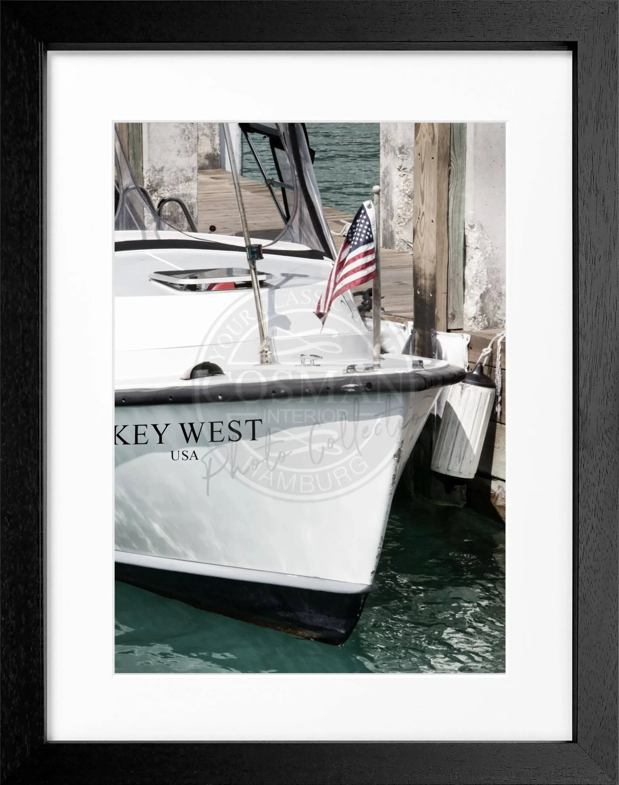 Schwarz-weiß Poster mit Rahmen von Cosman-Photocollection, Florida Key West Boot Motiv, 25x31cm, Kunstbild für Wanddekoration